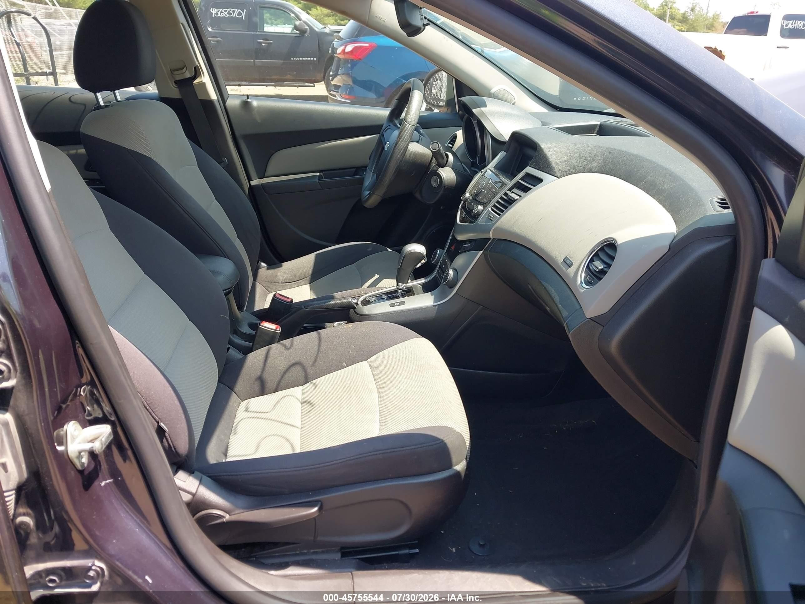 2014 Chevrolet Cruze Ls Auto Синий vin: 1G1PA5SH8E7256566