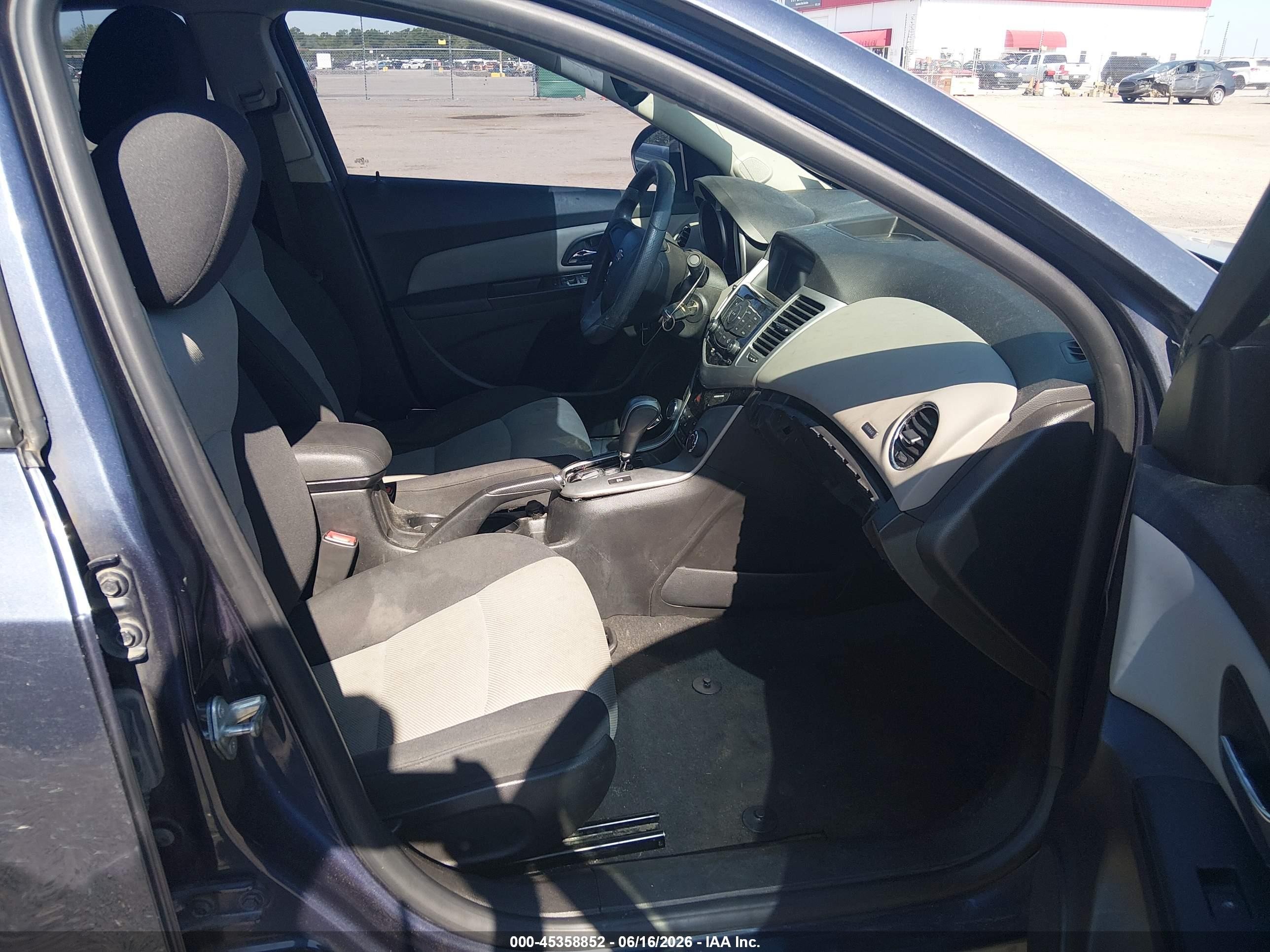 2014 Chevrolet Cruze Ls Auto Blue vin: 1G1PA5SH8E7361544