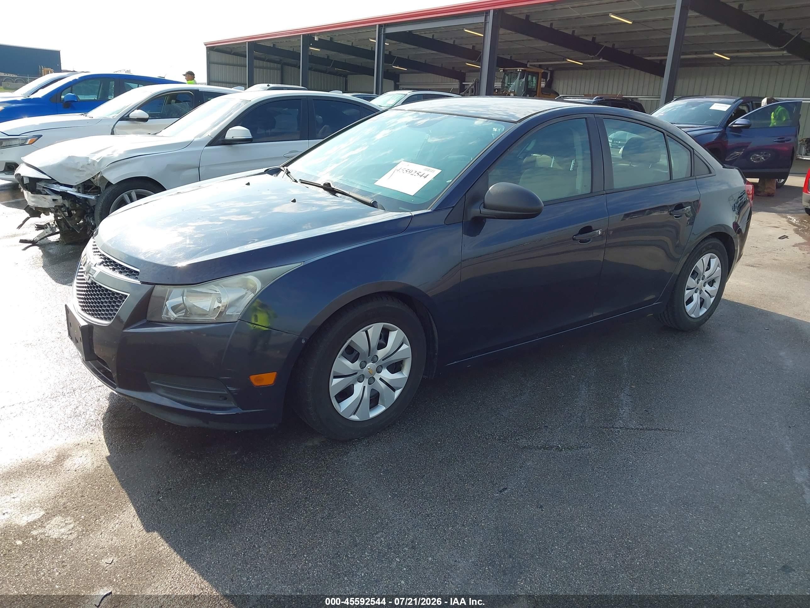 2014 Chevrolet Cruze Ls Auto Синий vin: 1G1PA5SH8E7414436