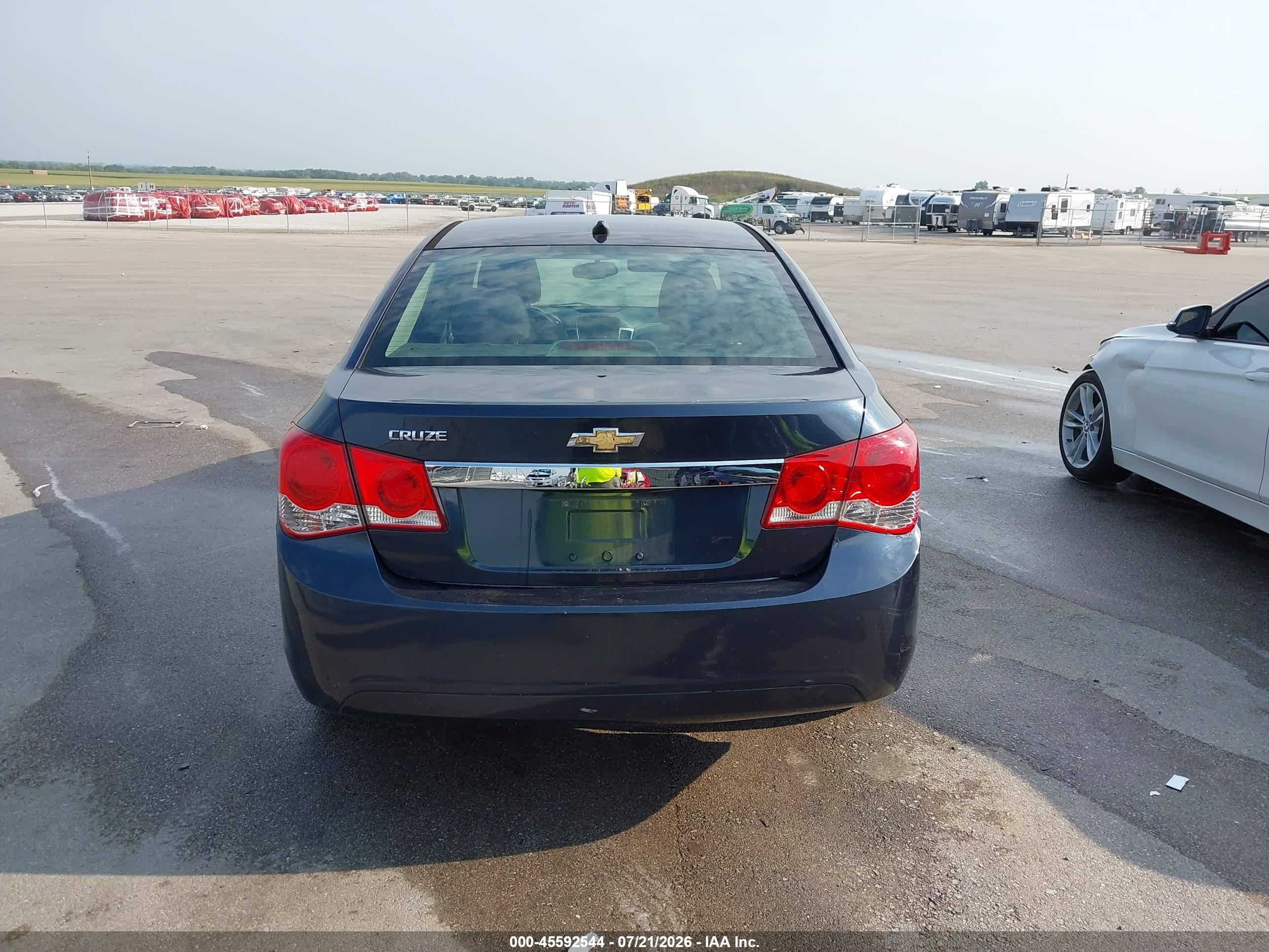 2014 Chevrolet Cruze Ls Auto Синий vin: 1G1PA5SH8E7414436