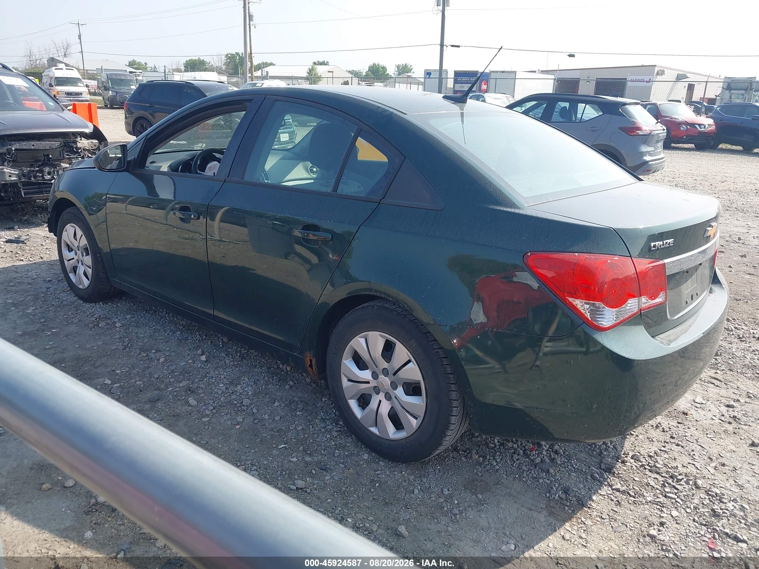 2014 Chevrolet Cruze Ls Auto Зеленый vin: 1G1PA5SH8E7430636