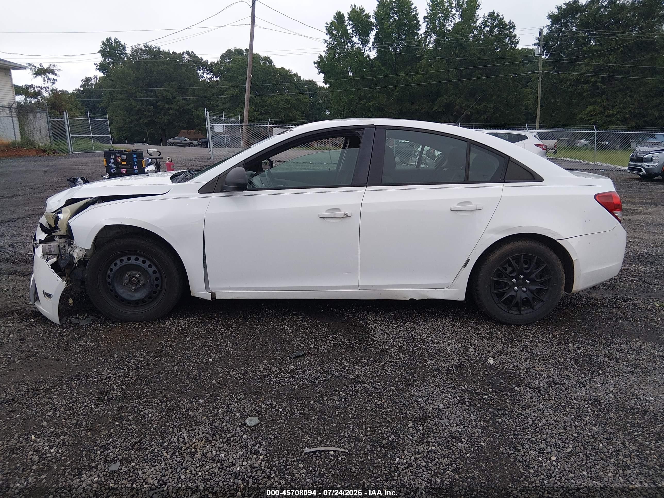 2013 Chevrolet Cruze Ls Auto White vin: 1G1PA5SH9D7104326