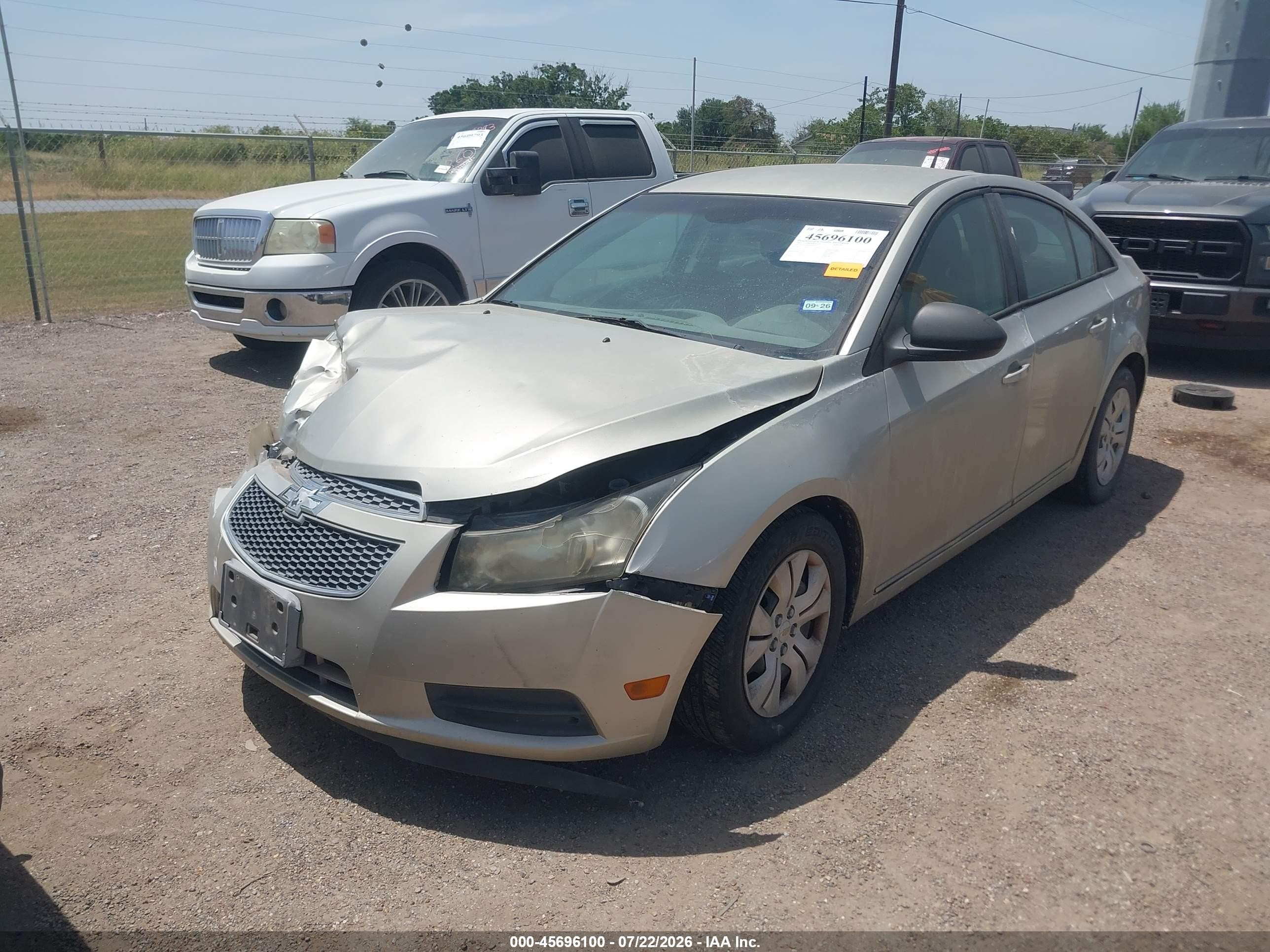 2013 Chevrolet Cruze Ls Auto Коричневый vin: 1G1PA5SH9D7169371