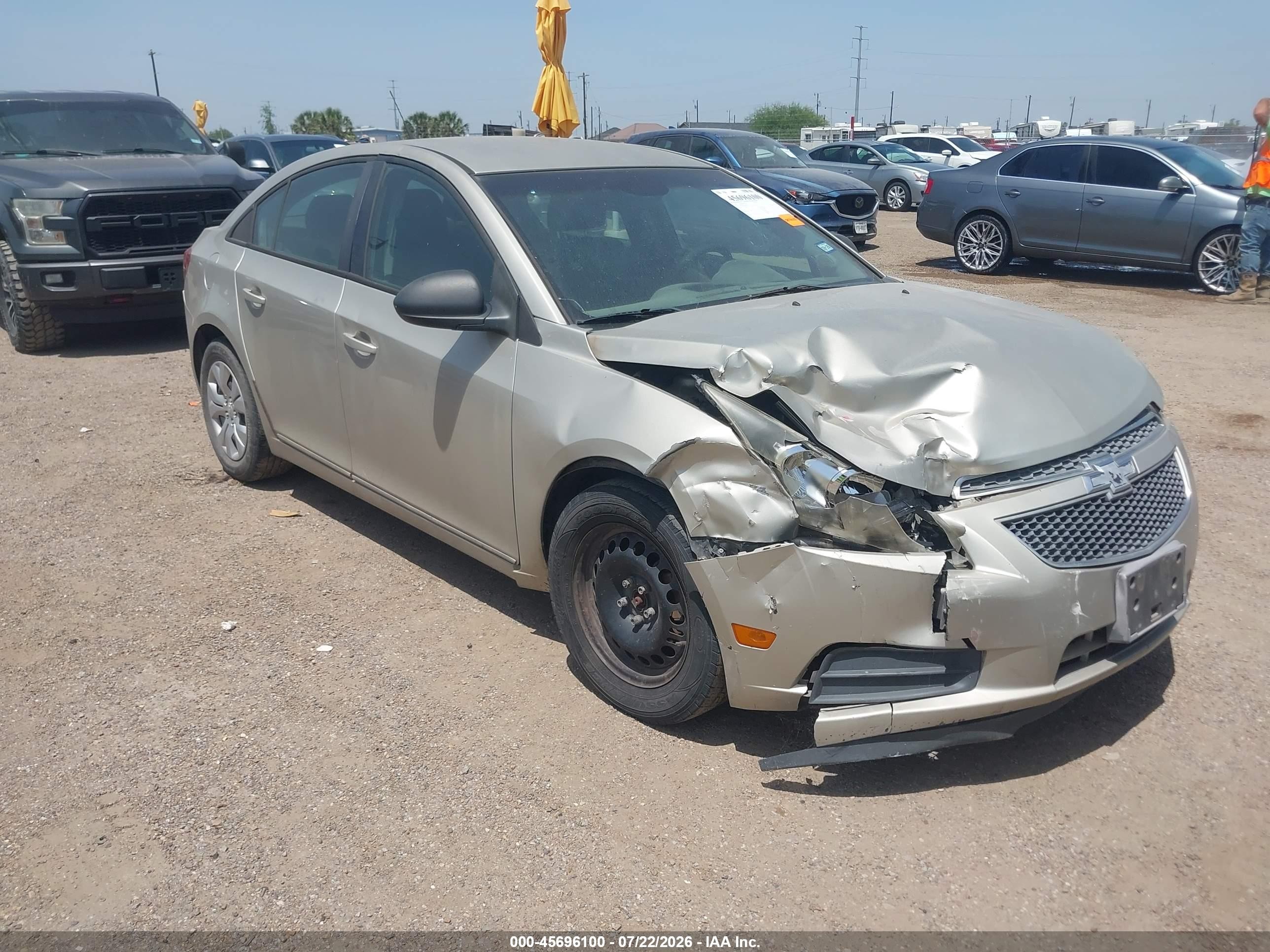 2013 Chevrolet Cruze Ls Auto Коричневый vin: 1G1PA5SH9D7169371