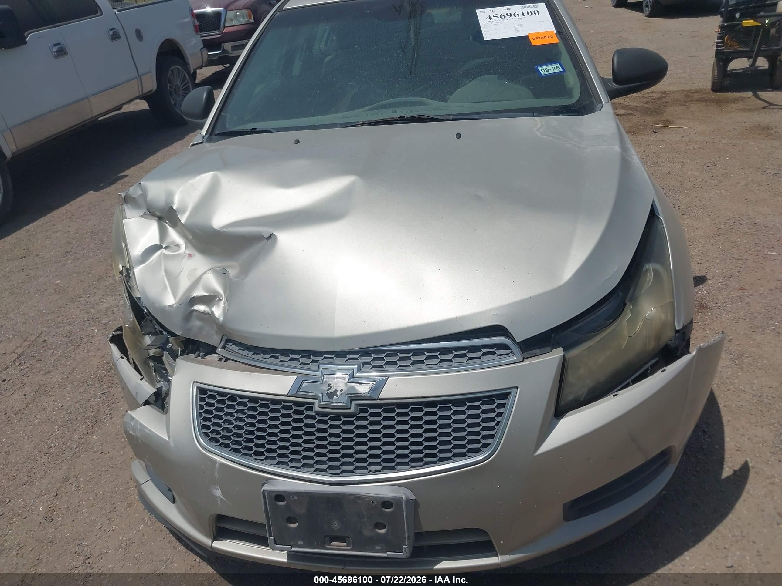 2013 Chevrolet Cruze Ls Auto Коричневый vin: 1G1PA5SH9D7169371