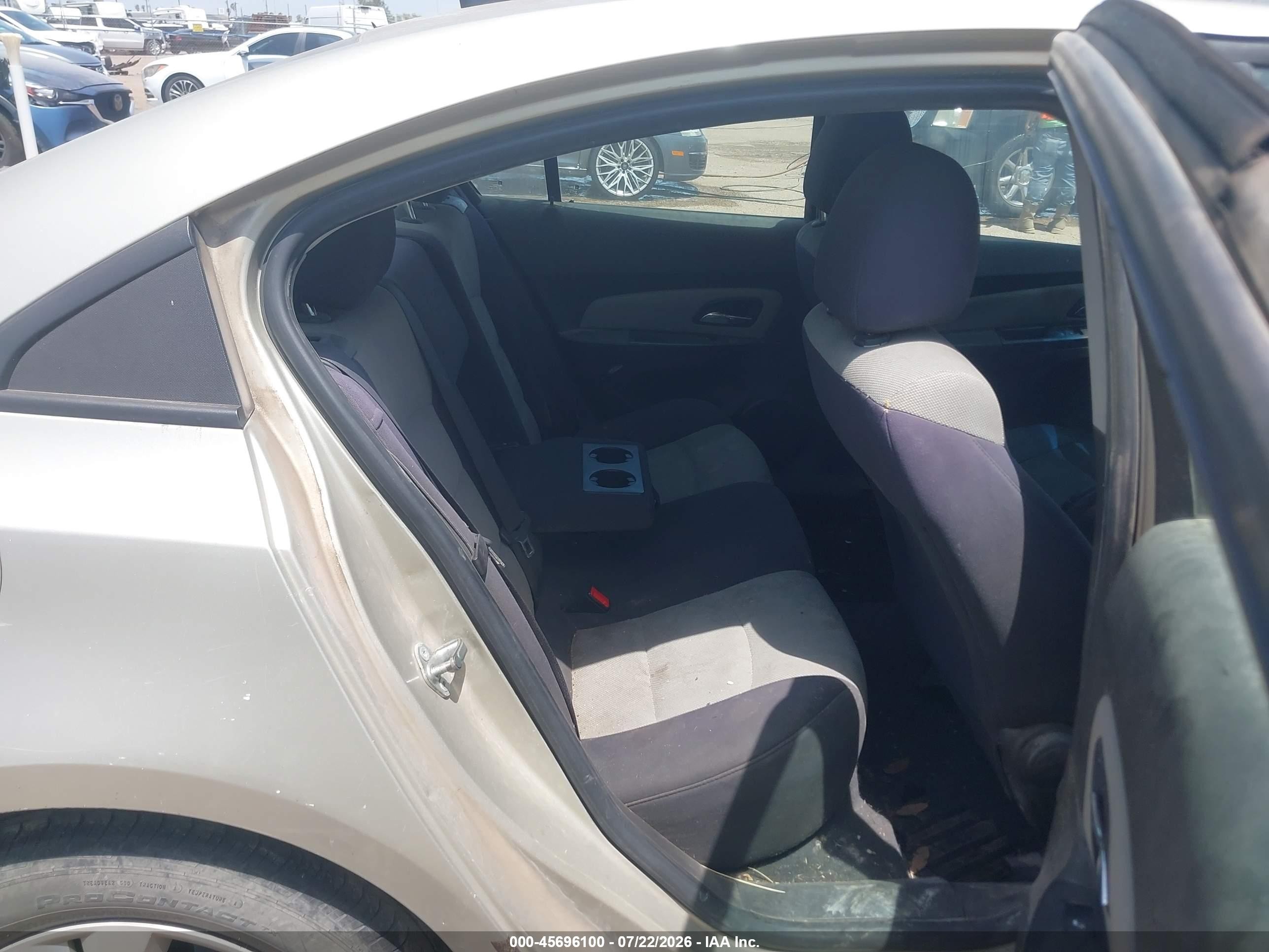 2013 Chevrolet Cruze Ls Auto Коричневый vin: 1G1PA5SH9D7169371
