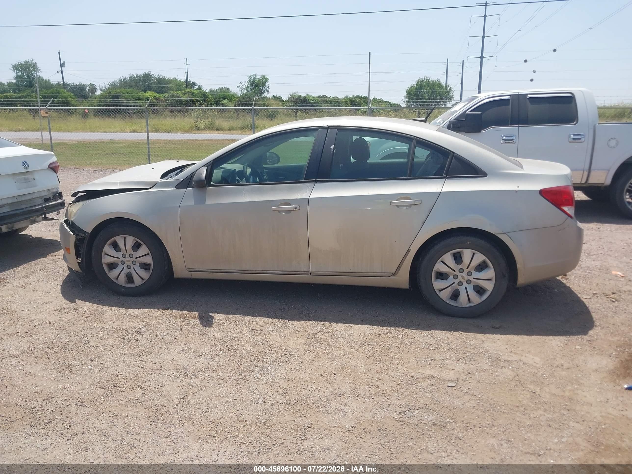 2013 Chevrolet Cruze Ls Auto Коричневый vin: 1G1PA5SH9D7169371