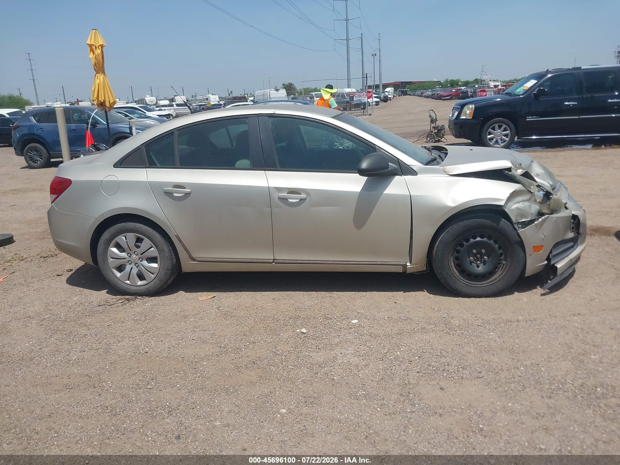 2013 Chevrolet Cruze Ls Auto Коричневый vin: 1G1PA5SH9D7169371