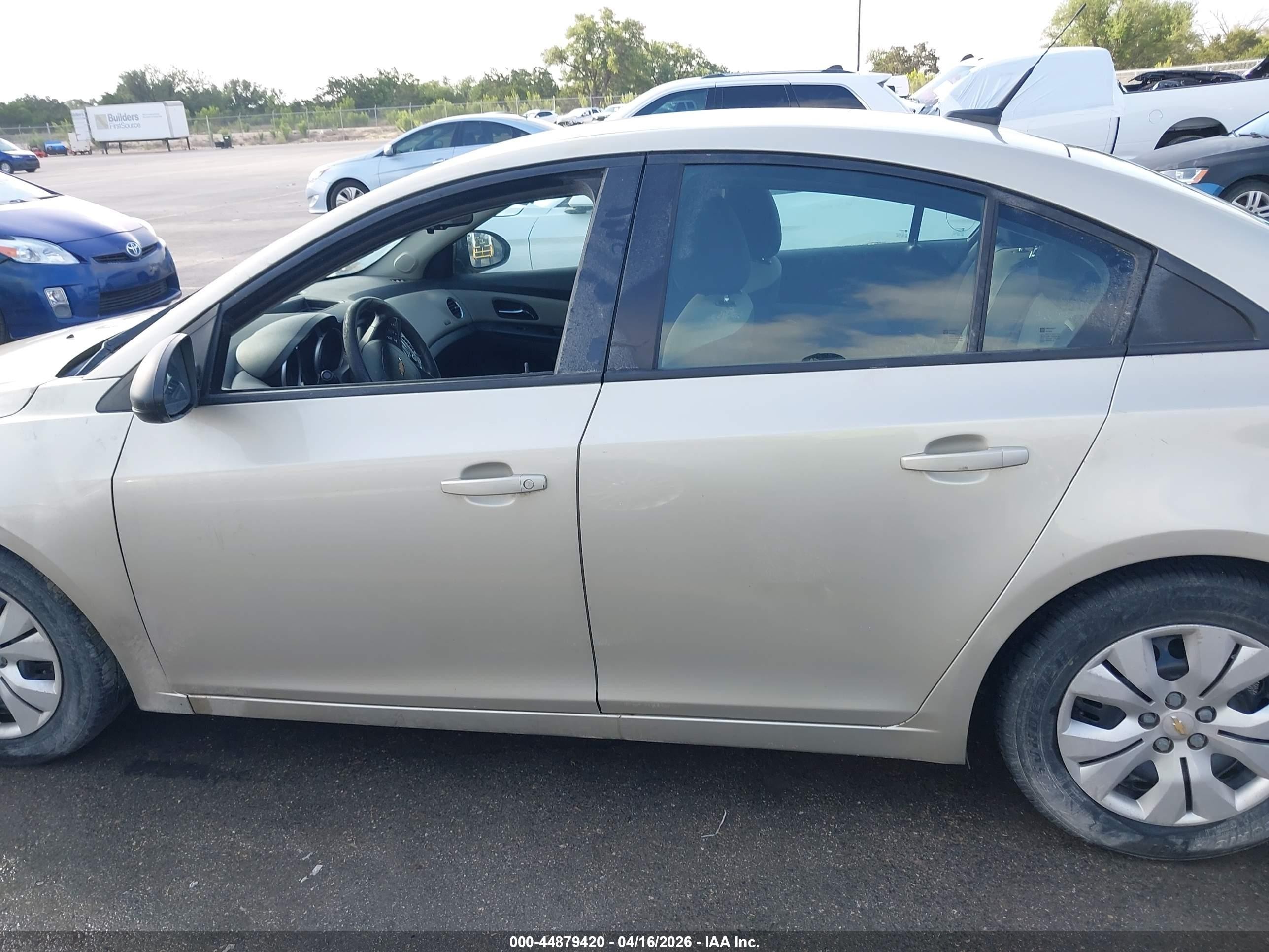 2013 Chevrolet Cruze Ls Auto Brown vin: 1G1PA5SH9D7230122