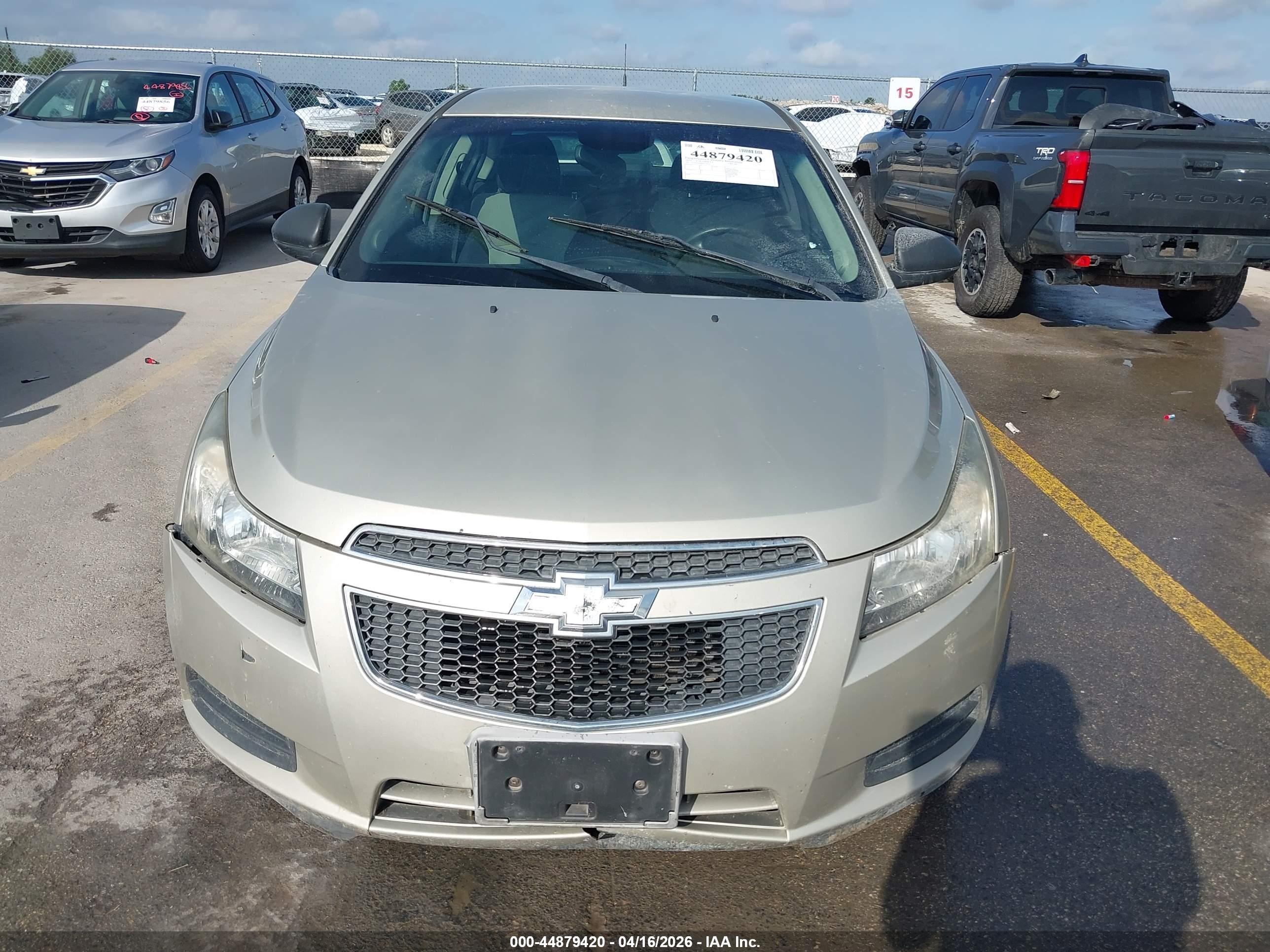 2013 Chevrolet Cruze Ls Auto Brown vin: 1G1PA5SH9D7230122