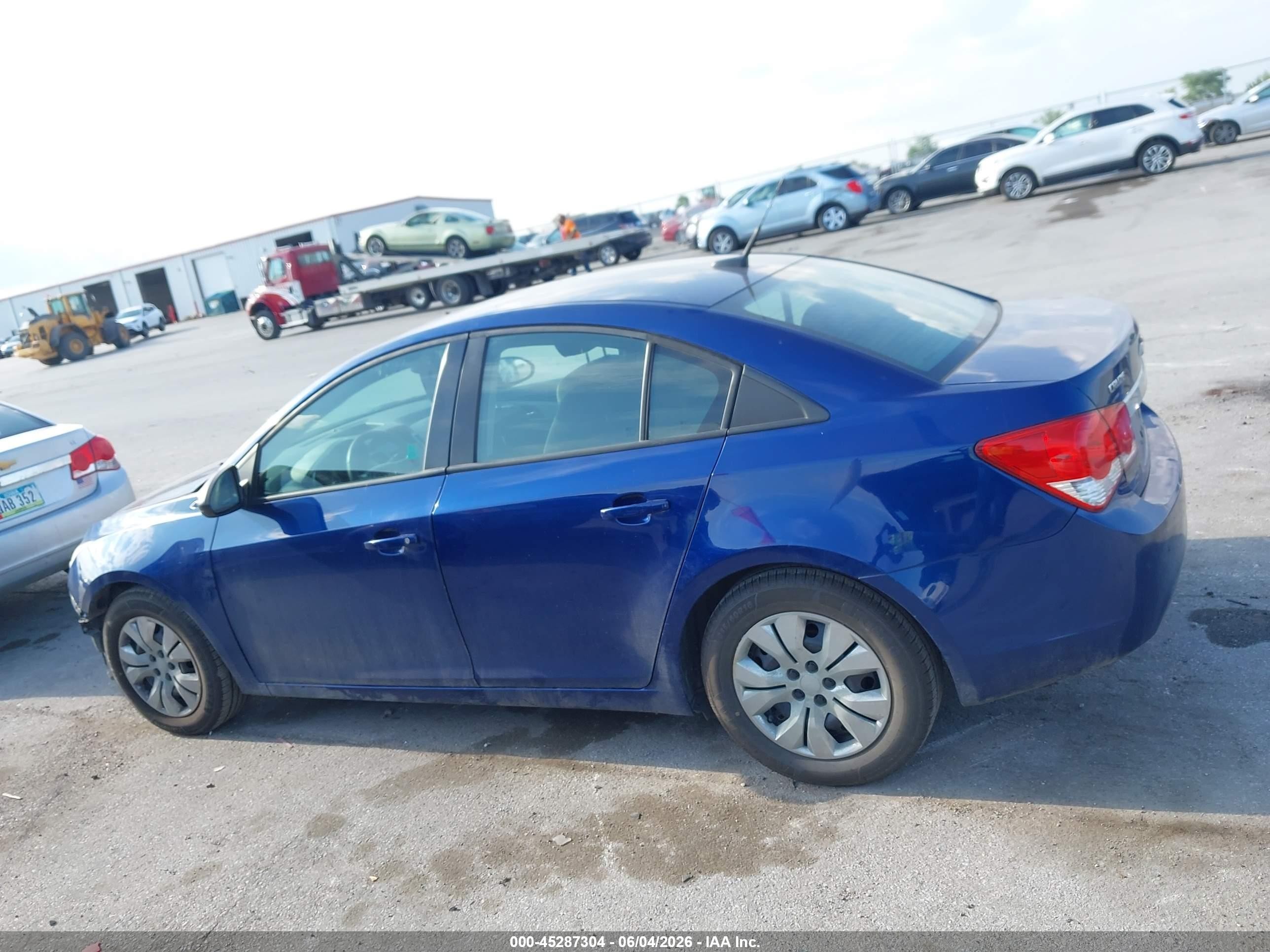 2013 Chevrolet Cruze Ls Auto Blue vin: 1G1PA5SH9D7261919