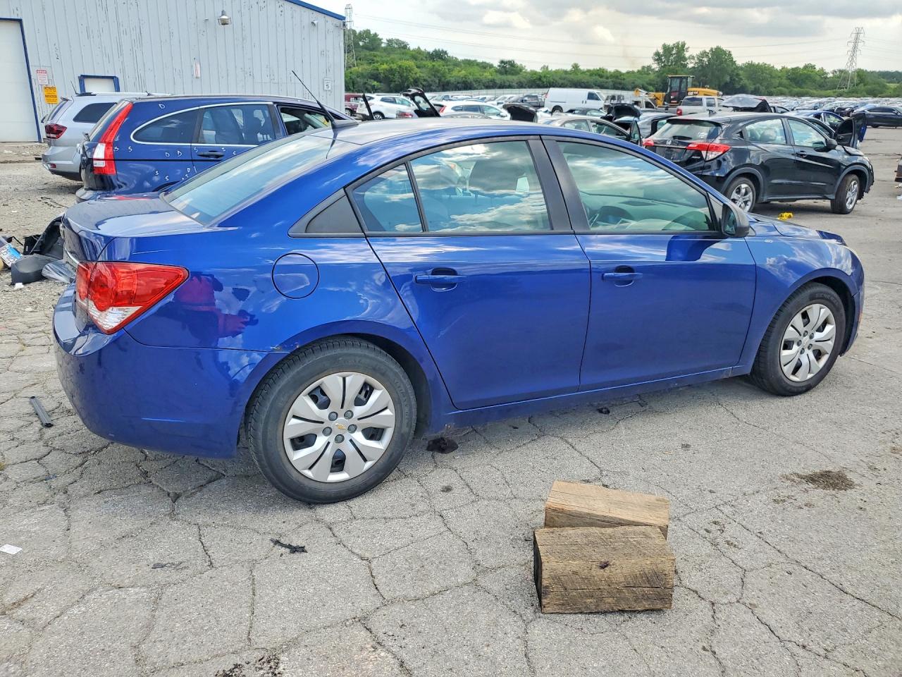 2013 Chevrolet Cruze Ls Blue vin: 1G1PA5SH9D7297903