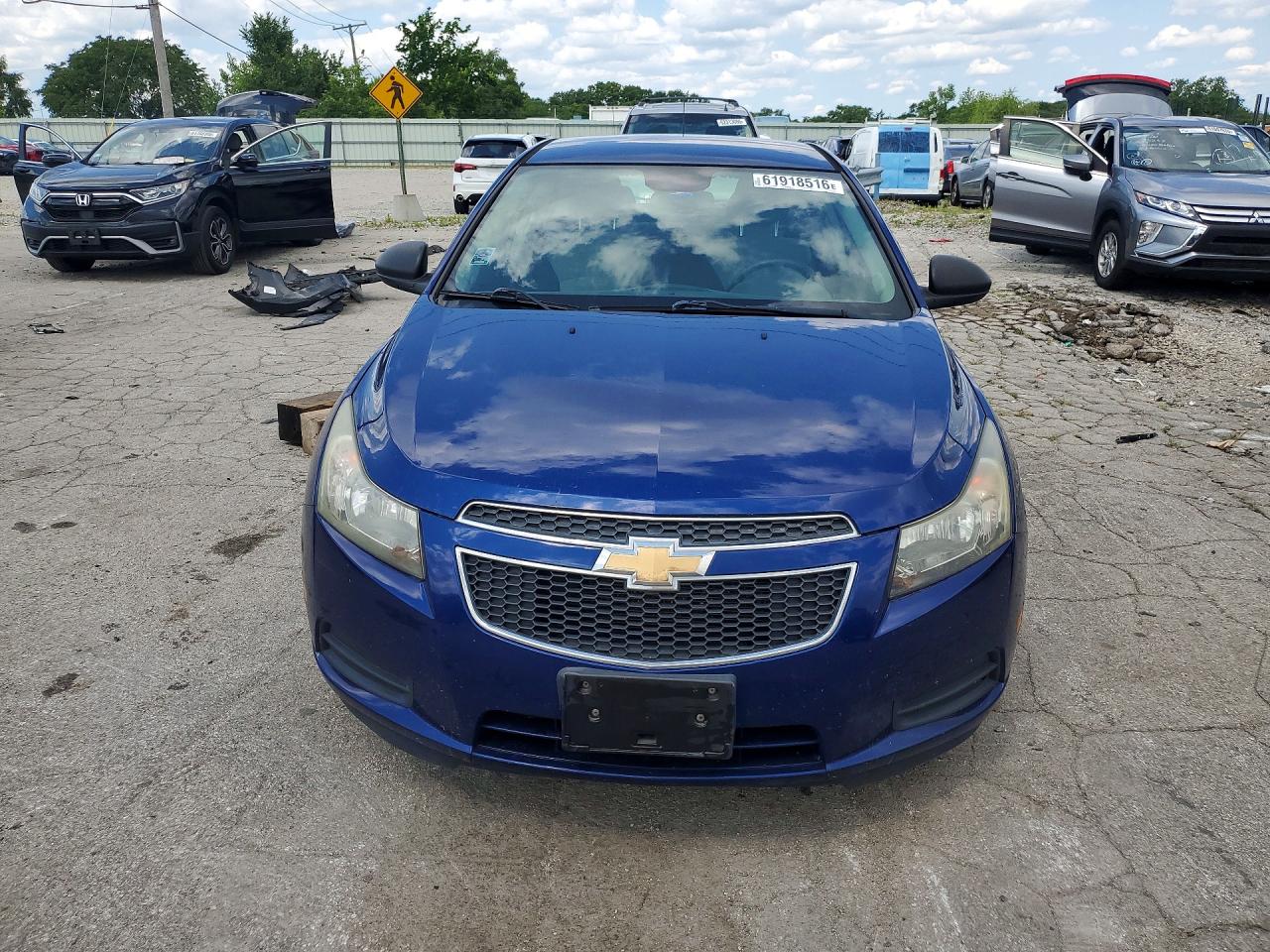 2013 Chevrolet Cruze Ls Blue vin: 1G1PA5SH9D7297903