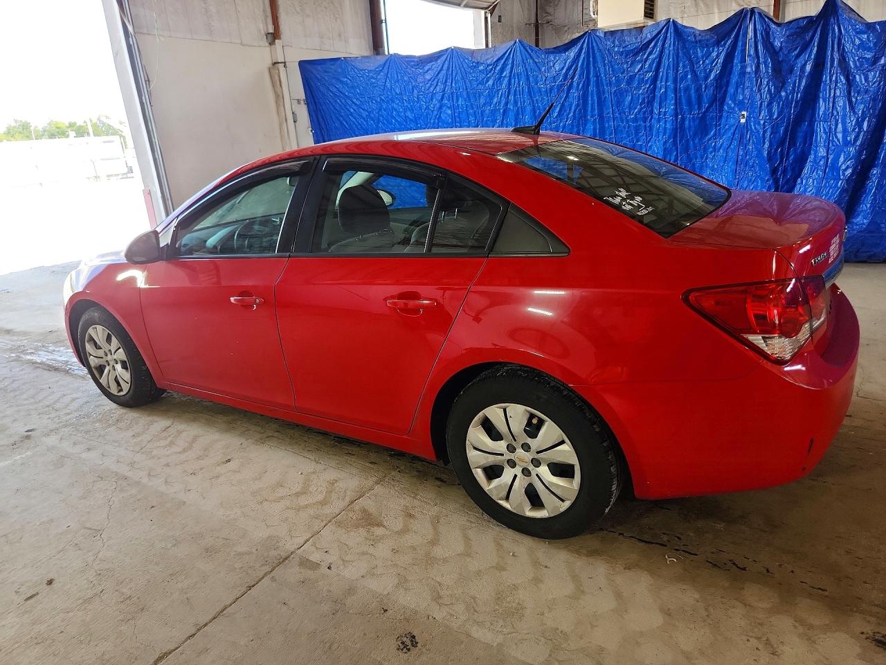 2014 Chevrolet Cruze Ls Красный vin: 1G1PA5SH9E7117983