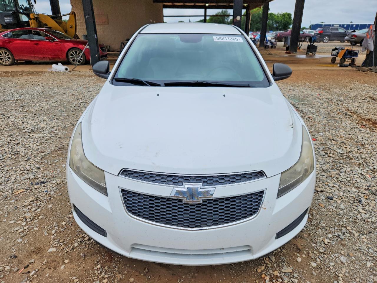 2014 Chevrolet Cruze Ls White vin: 1G1PA5SH9E7198127