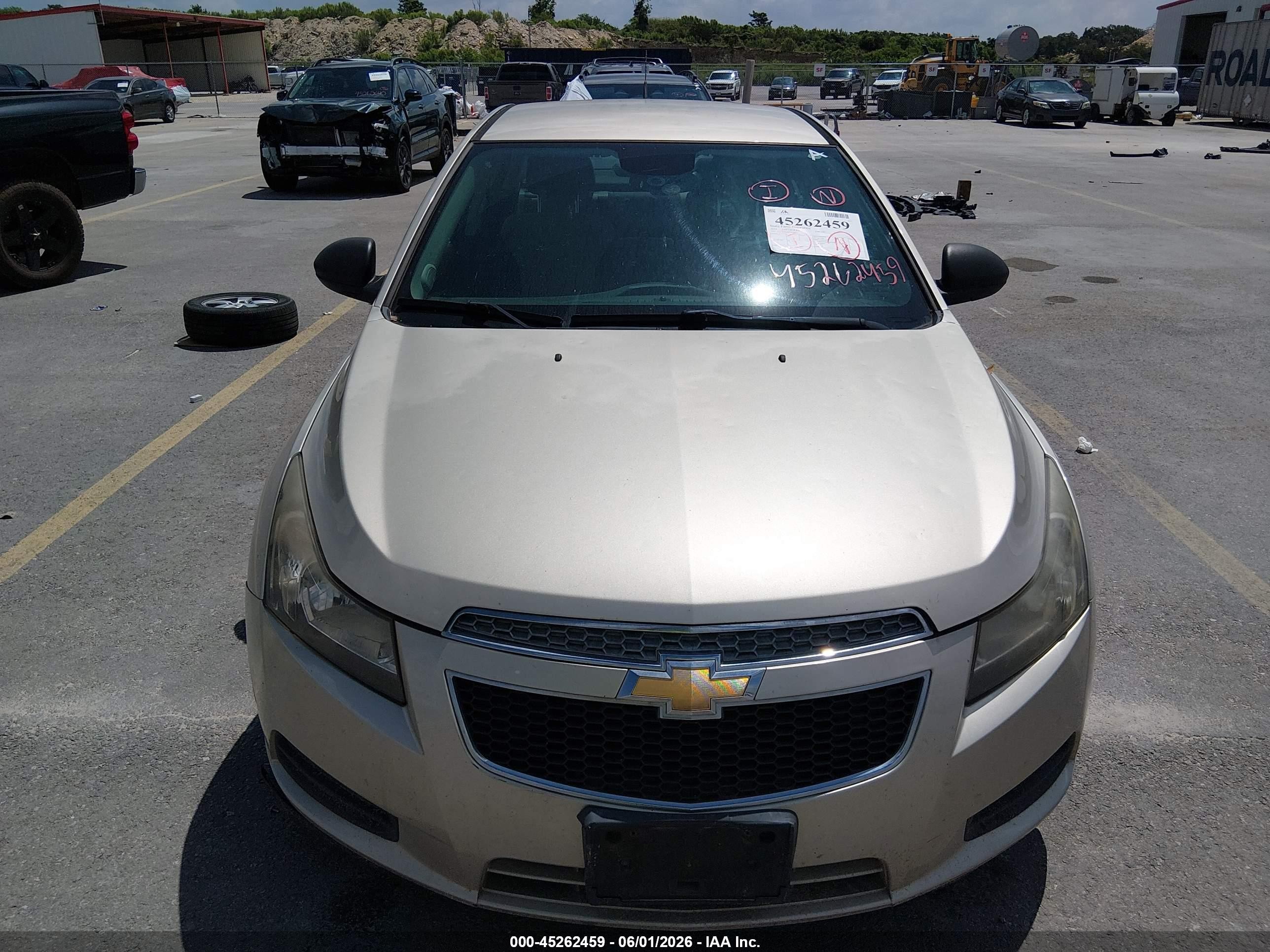2014 Chevrolet Cruze Ls Auto Tan vin: 1G1PA5SH9E7229943