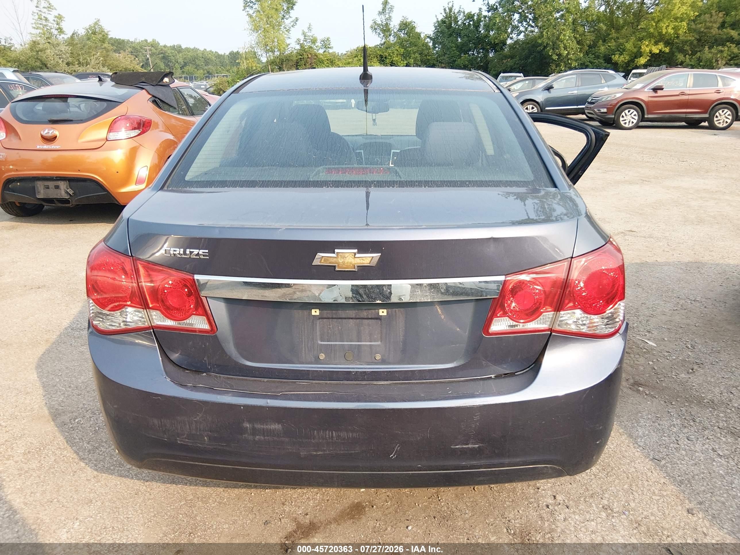 2014 Chevrolet Cruze Ls Auto Синий vin: 1G1PA5SH9E7272825