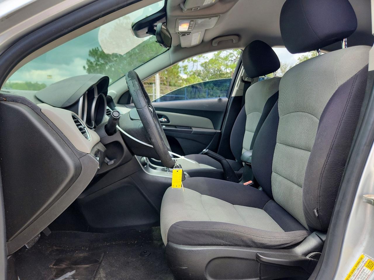 2014 Chevrolet Cruze Ls Silver vin: 1G1PA5SH9E7280942