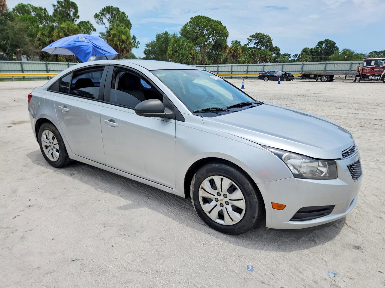 2014 Chevrolet Cruze Ls Silver vin: 1G1PA5SH9E7280942