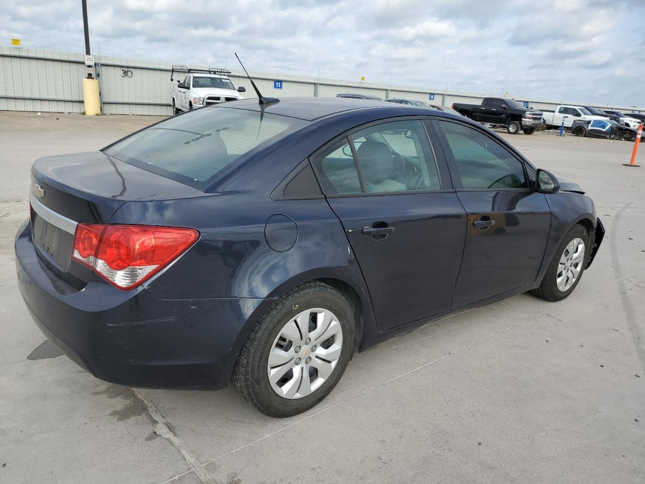 2014 Chevrolet Cruze Ls Black vin: 1G1PA5SH9E7482308