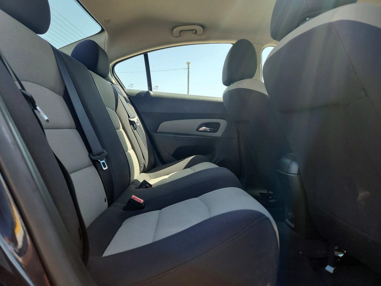 2015 Chevrolet Cruze Ls Blue vin: 1G1PA5SH9F7128807