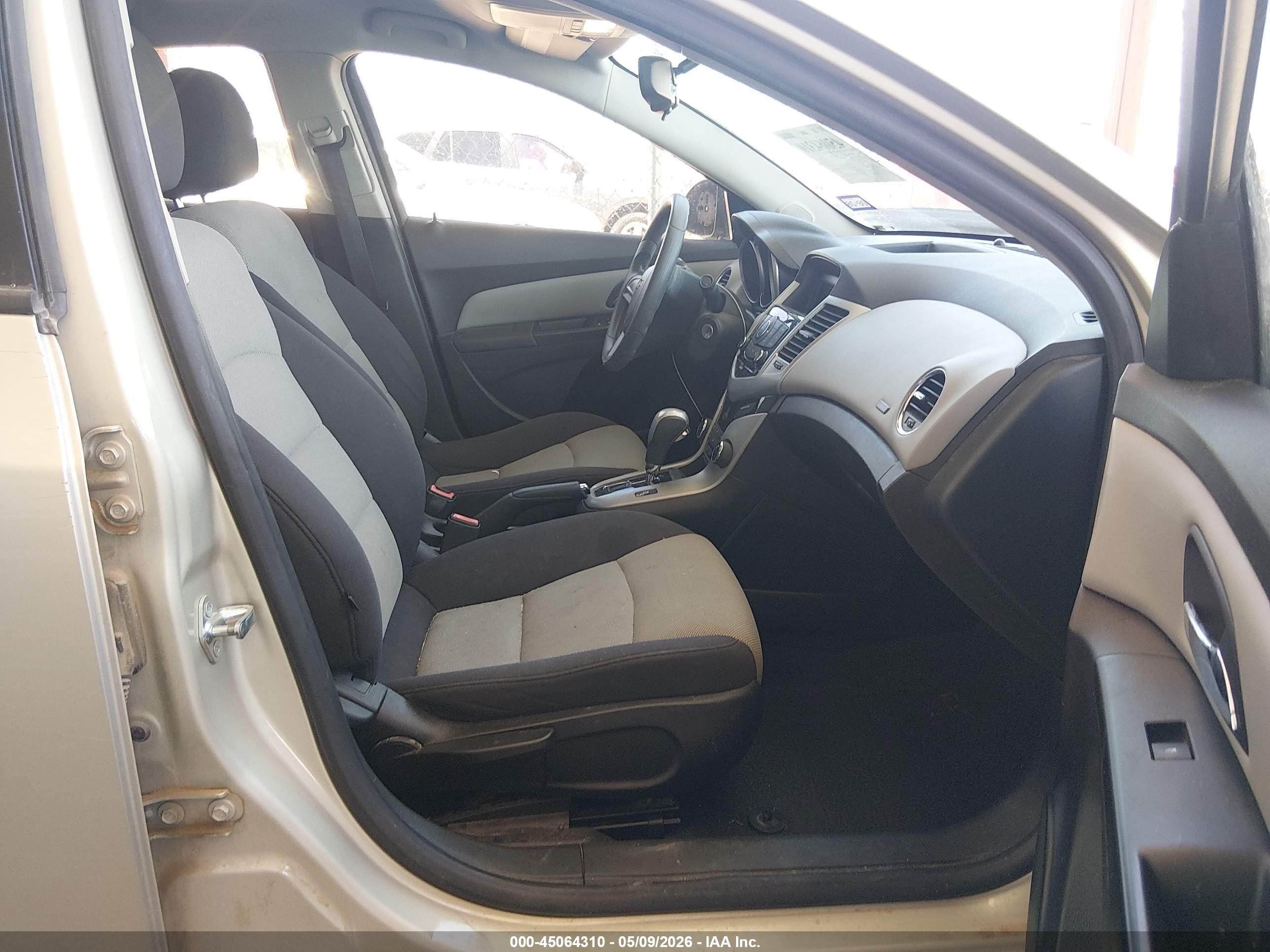 2013 Chevrolet Cruze Ls Auto Gold vin: 1G1PA5SHXD7146942