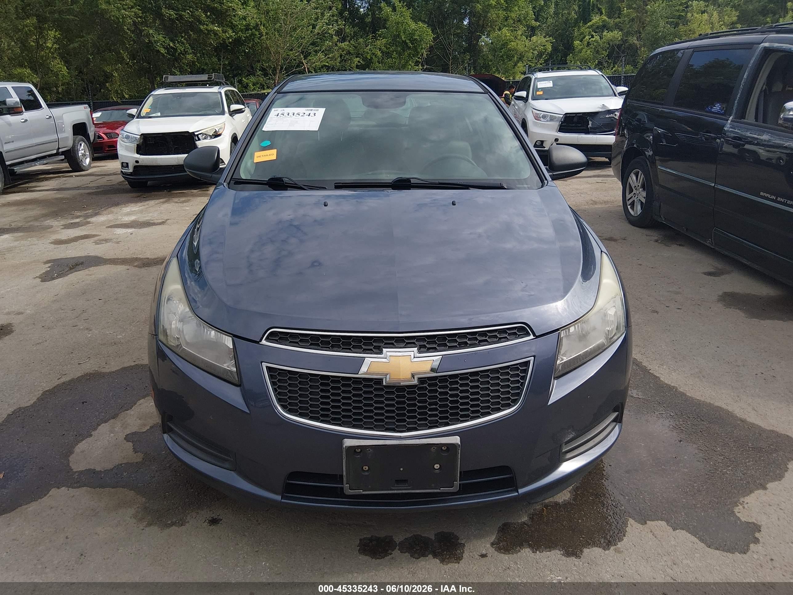 2013 Chevrolet Cruze Ls Auto Gray vin: 1G1PA5SHXD7207660