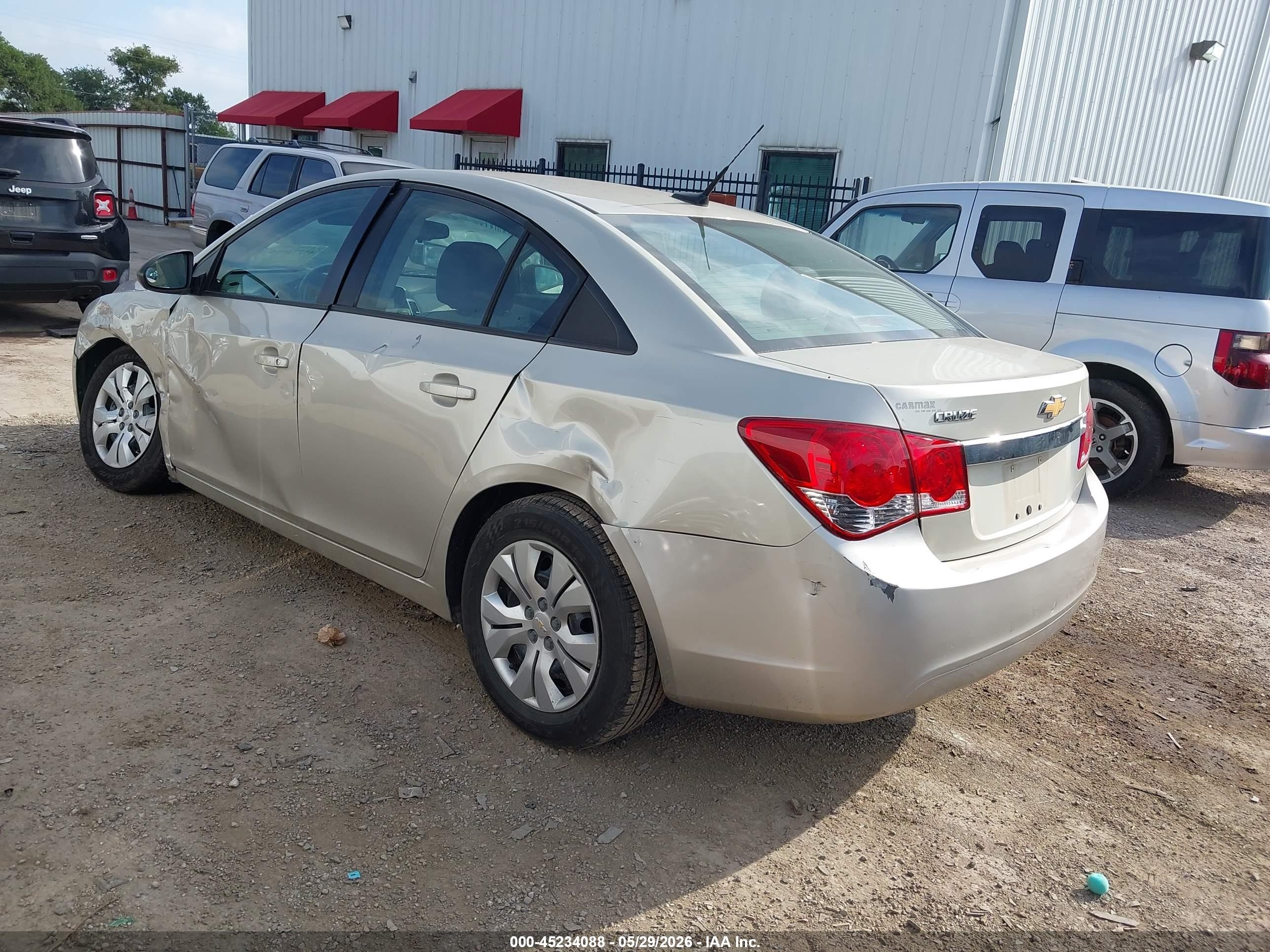 2013 Chevrolet Cruze Ls Auto Beige vin: 1G1PA5SHXD7252212