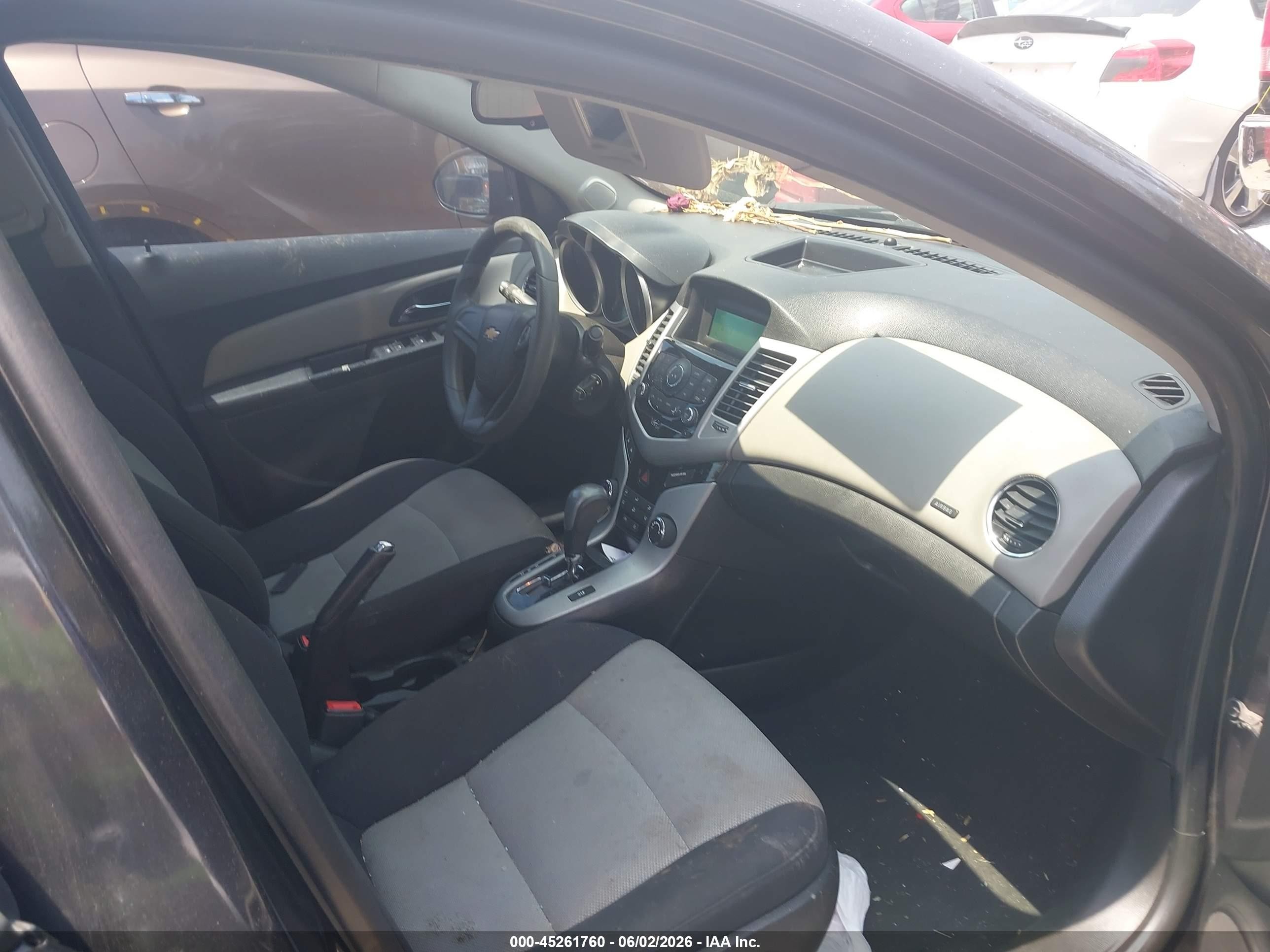 2014 Chevrolet Cruze Ls Auto Gray vin: 1G1PA5SHXE7182289
