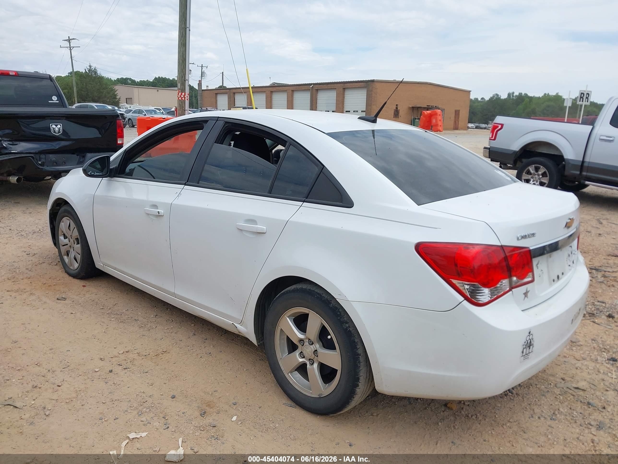 2014 Chevrolet Cruze Ls Auto White vin: 1G1PA5SHXE7226405