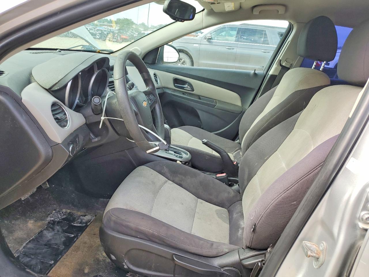 2014 Chevrolet Cruze Ls Silver vin: 1G1PA5SHXE7254544