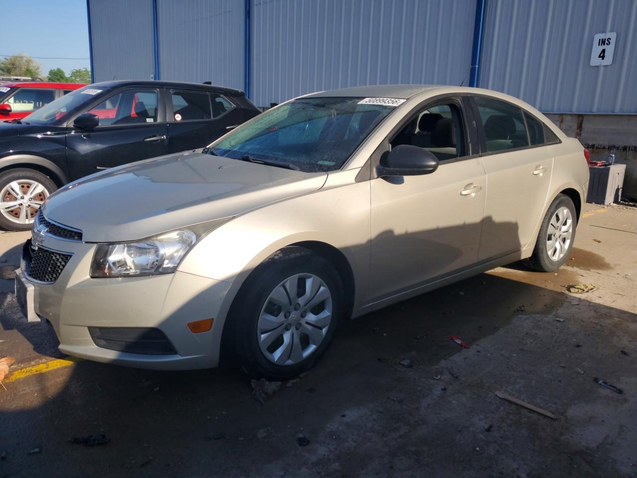 2014 Chevrolet Cruze Ls Beige vin: 1G1PA5SHXE7333339