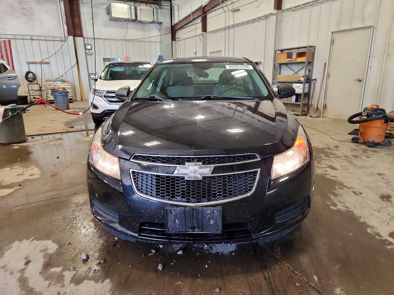 2014 Chevrolet Cruze Ls Black vin: 1G1PA5SHXE7433361