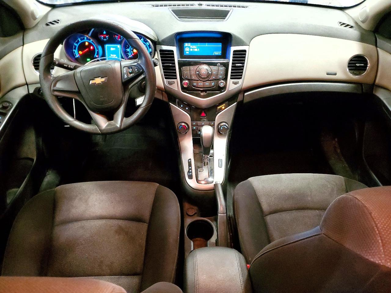 2014 Chevrolet Cruze Ls Silver vin: 1G1PA5SHXE7441458
