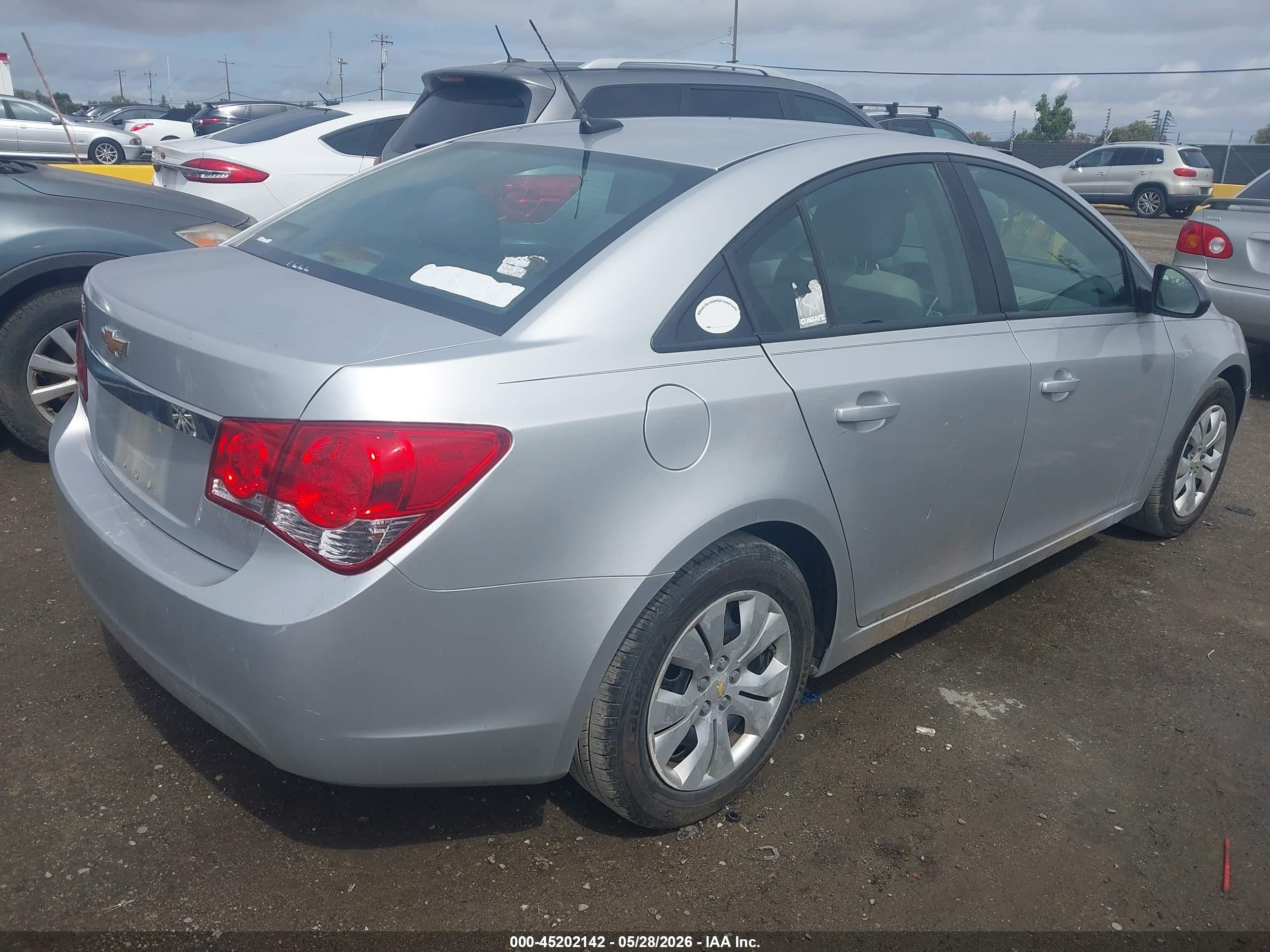 2014 Chevrolet Cruze Ls Auto Silver vin: 1G1PA5SHXE7479935
