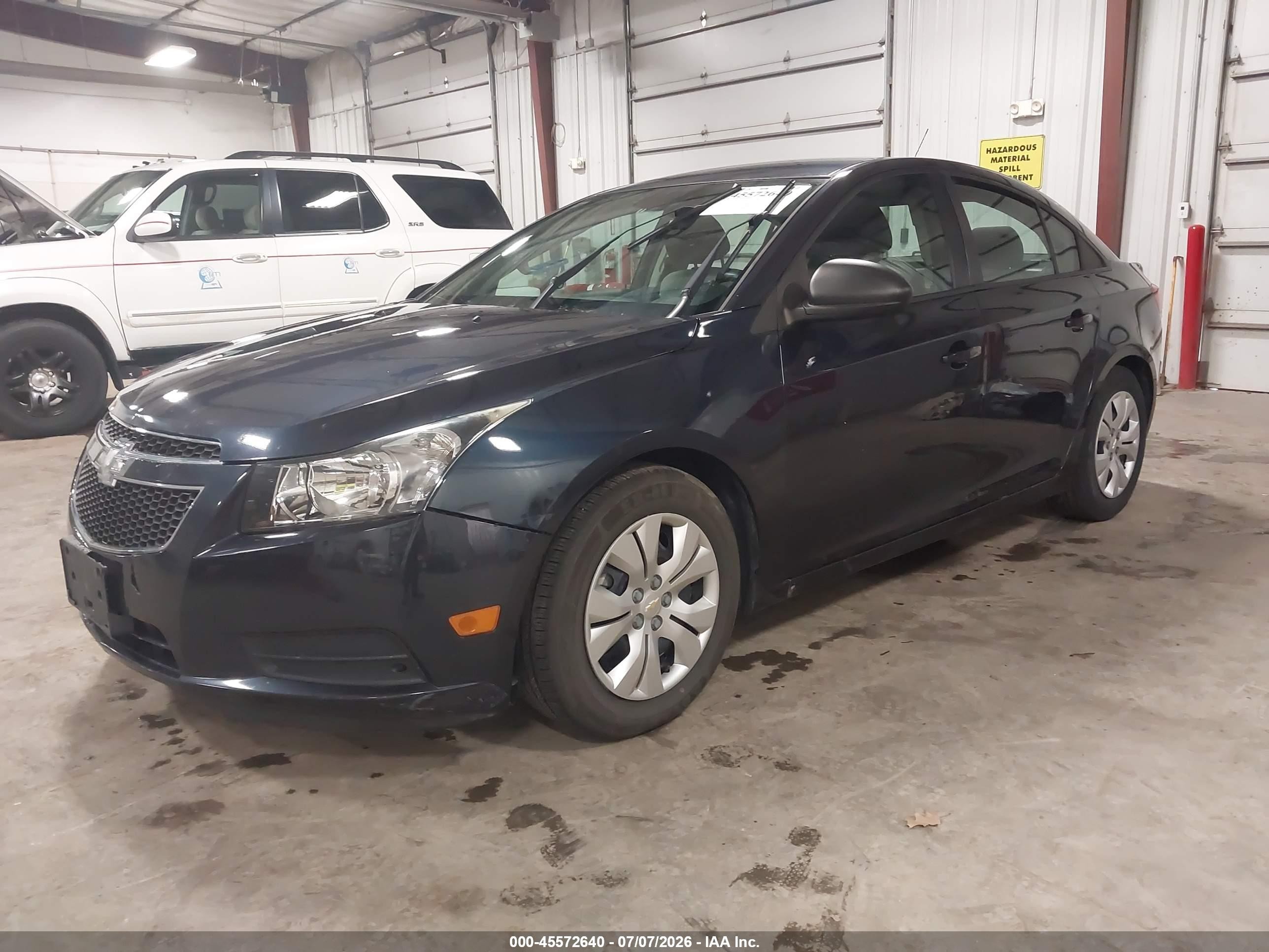 2014 Chevrolet Cruze Ls Auto Blue vin: 1G1PA5SHXE7484990
