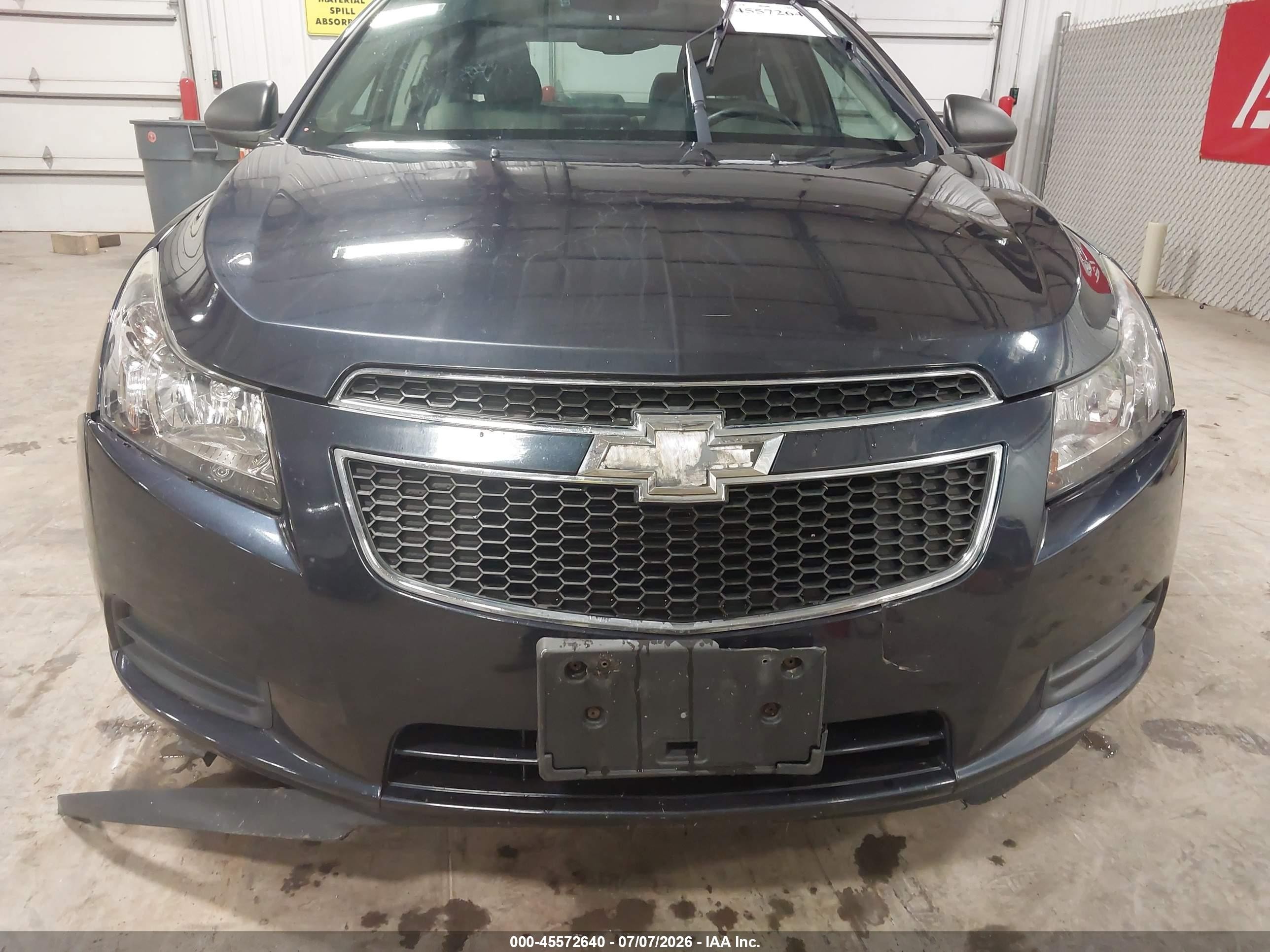 2014 Chevrolet Cruze Ls Auto Blue vin: 1G1PA5SHXE7484990