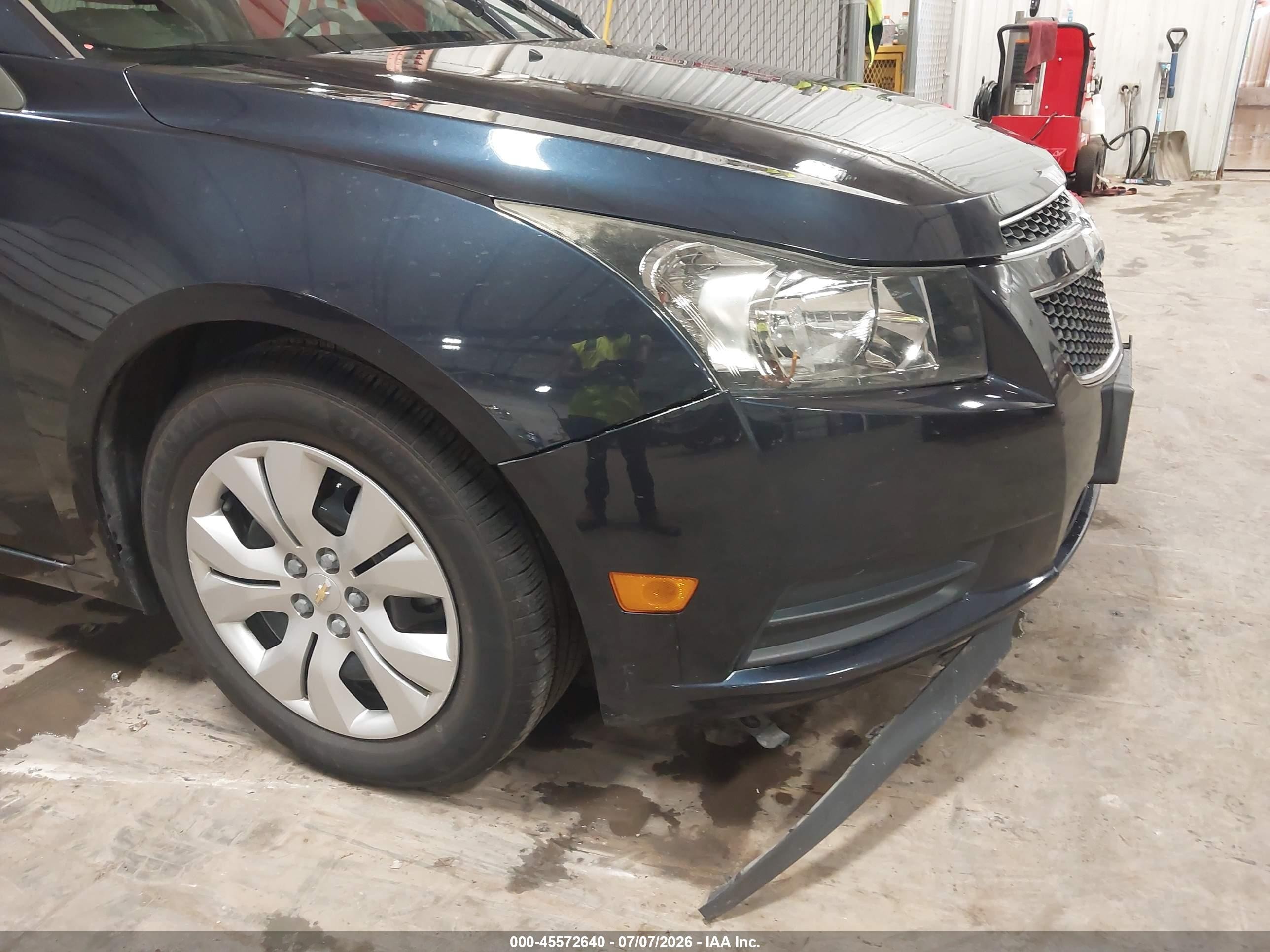 2014 Chevrolet Cruze Ls Auto Blue vin: 1G1PA5SHXE7484990