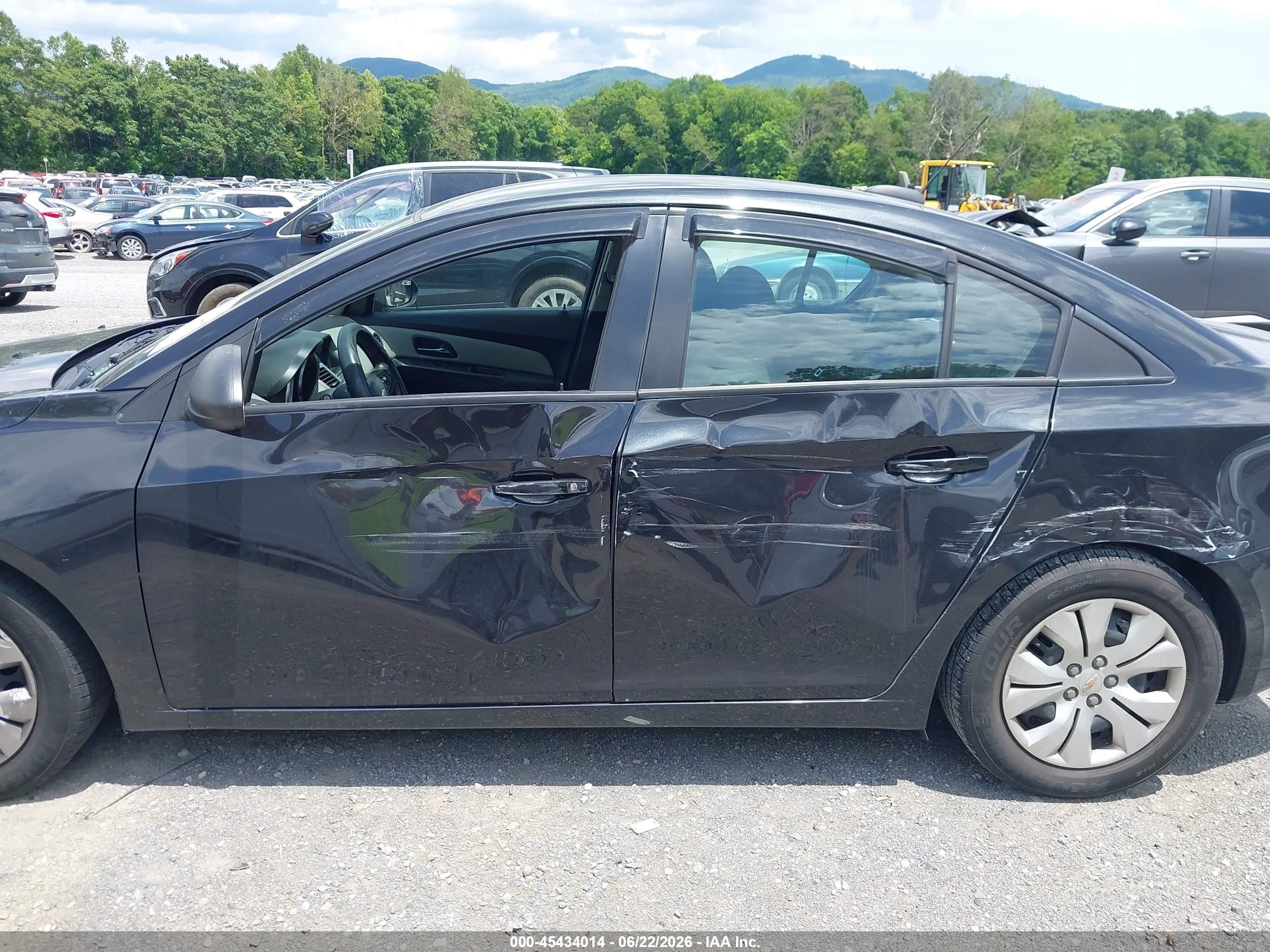 2015 Chevrolet Cruze Ls Auto Серый vin: 1G1PA5SHXF7119680