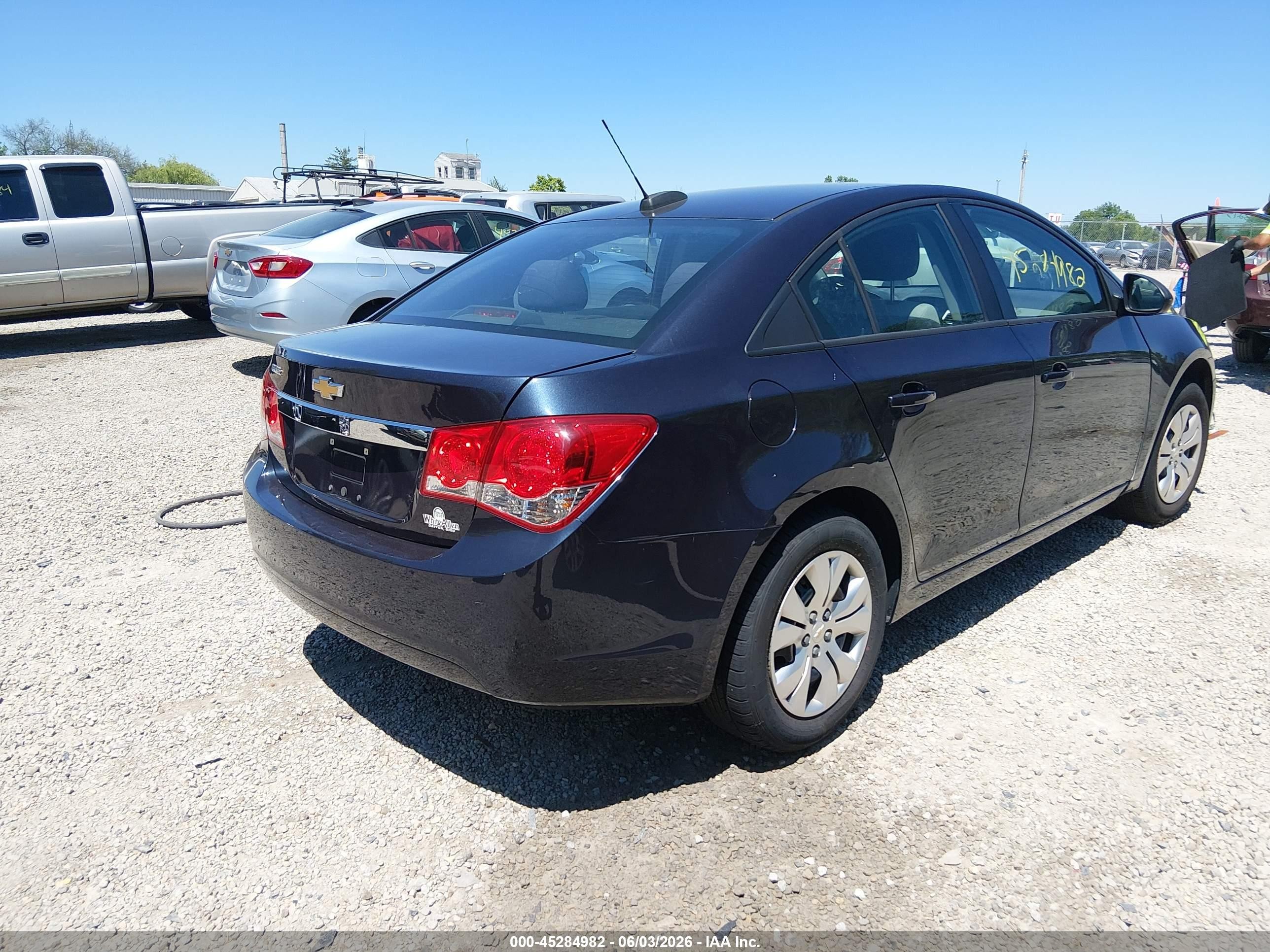 2015 Chevrolet Cruze Ls Auto Black vin: 1G1PA5SHXF7139279