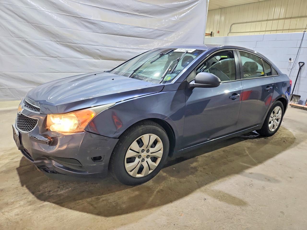 2013 Chevrolet Cruze Ls Blue vin: 1G1PB5SG1D7310454