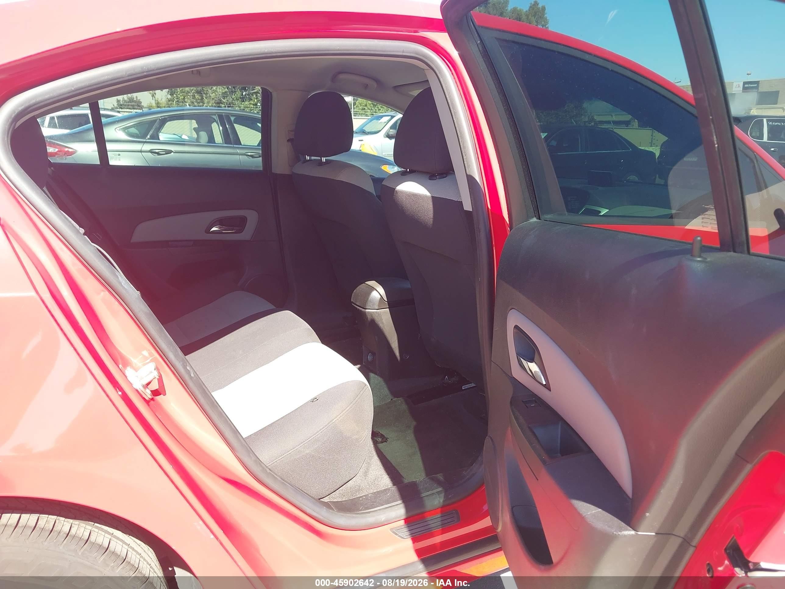 2014 Chevrolet Cruze Ls Manual Red vin: 1G1PB5SG3E7346583