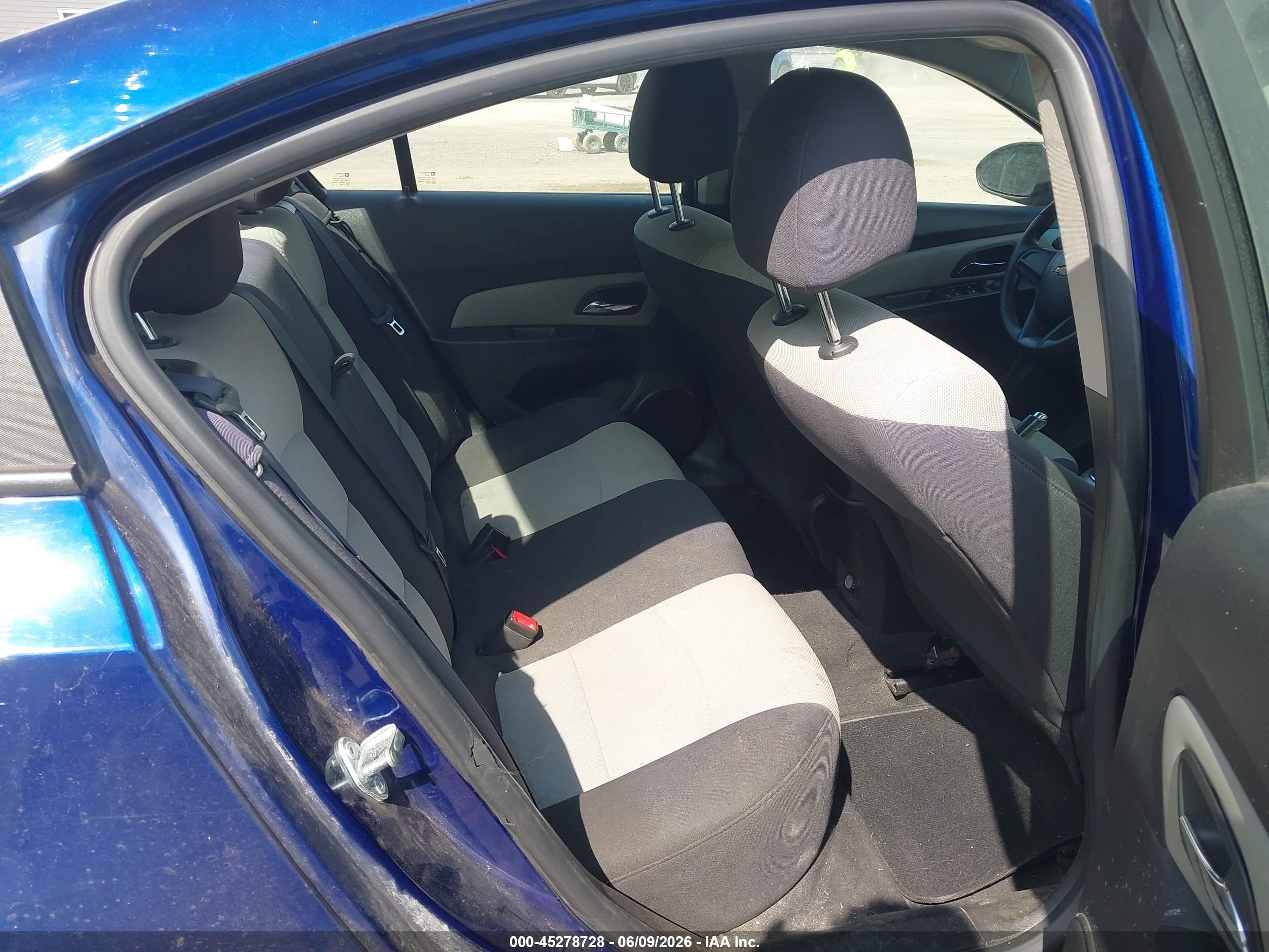 2013 Chevrolet Cruze Ls Manual Blue vin: 1G1PB5SG4D7297988