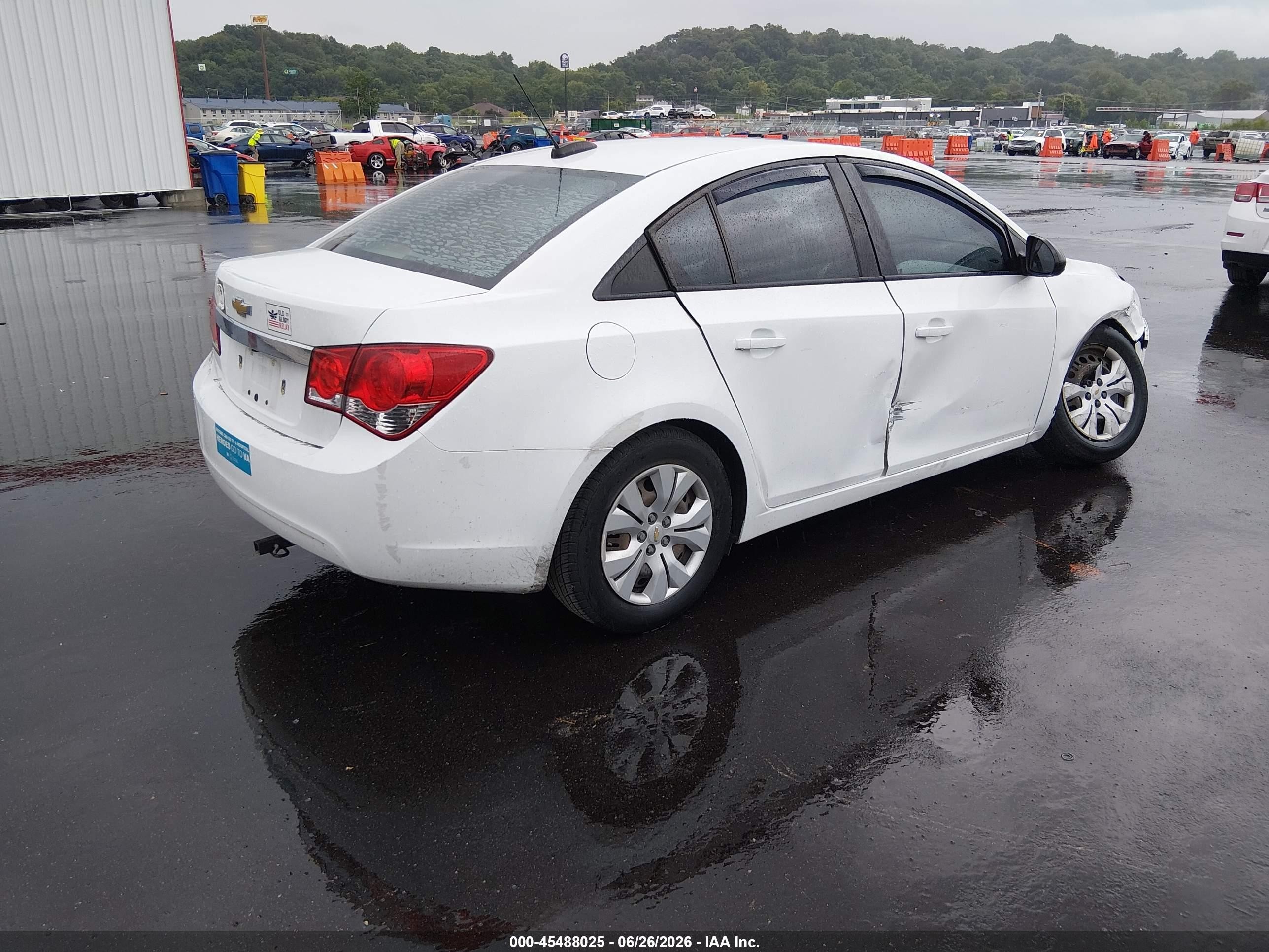 2015 Chevrolet Cruze Ls Manual White vin: 1G1PB5SH0F7232101