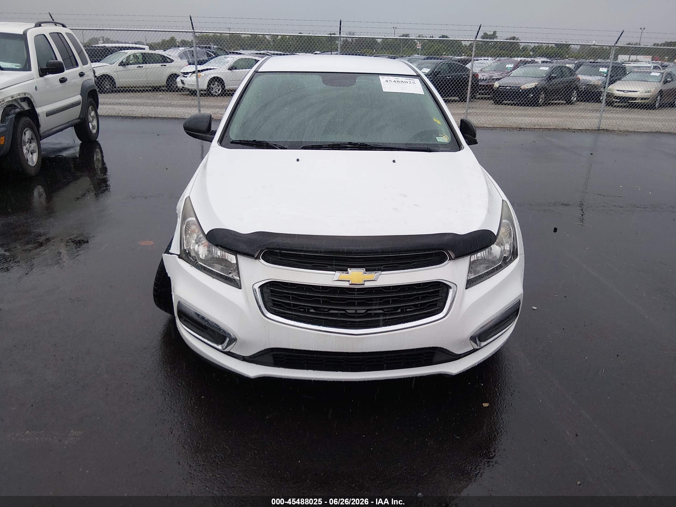 2015 Chevrolet Cruze Ls Manual White vin: 1G1PB5SH0F7232101