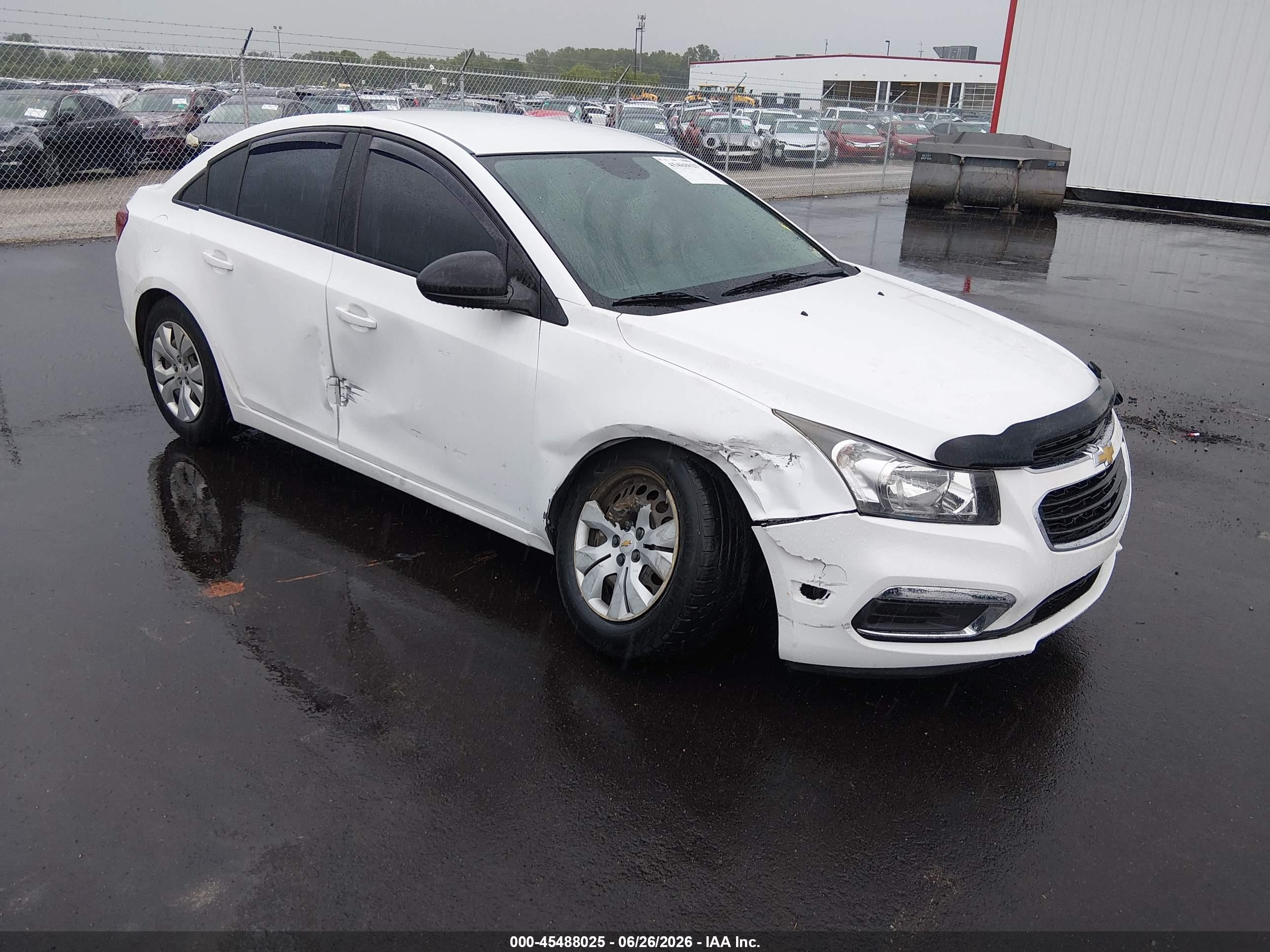 2015 Chevrolet Cruze Ls Manual White vin: 1G1PB5SH0F7232101