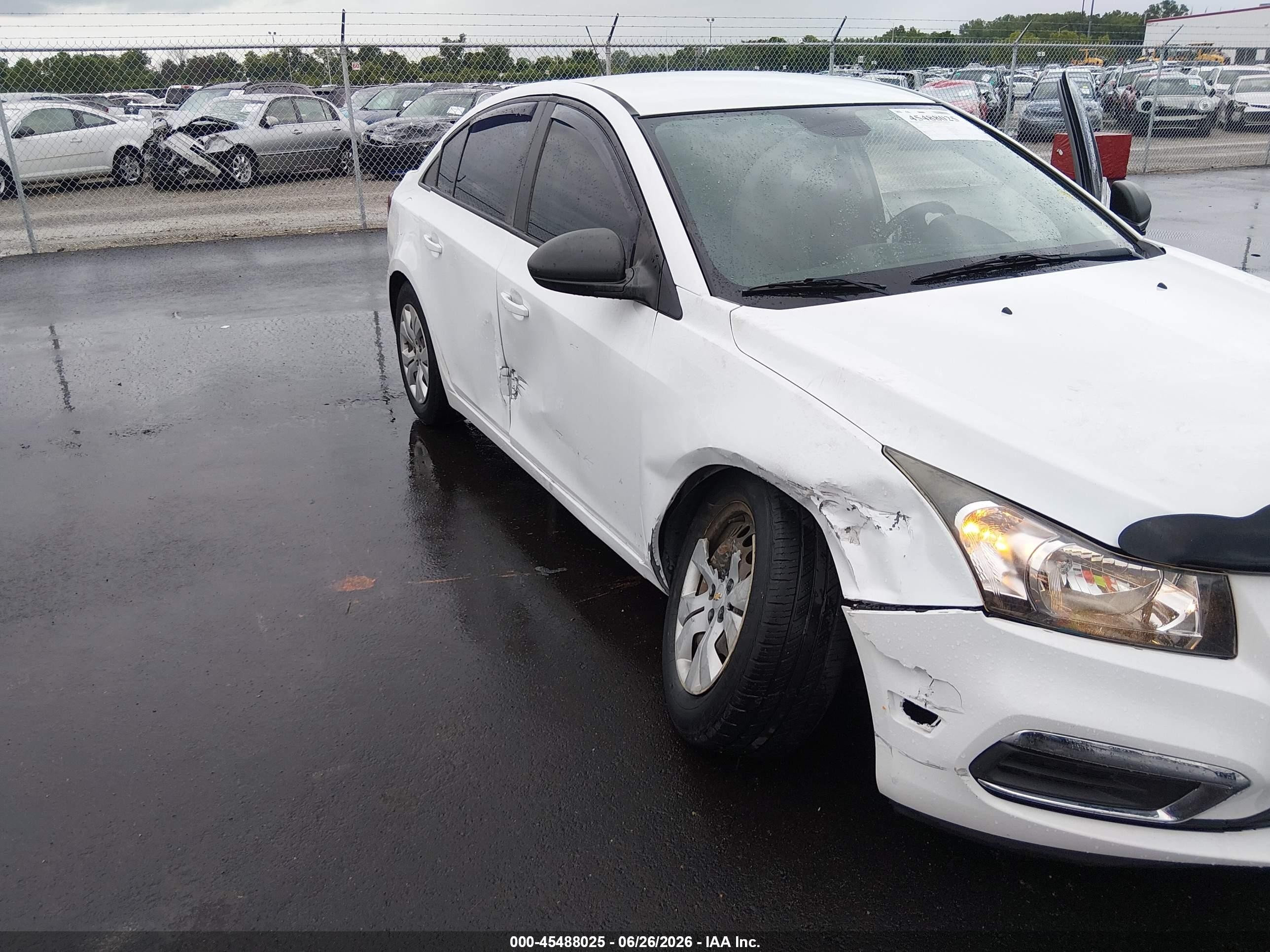 2015 Chevrolet Cruze Ls Manual White vin: 1G1PB5SH0F7232101