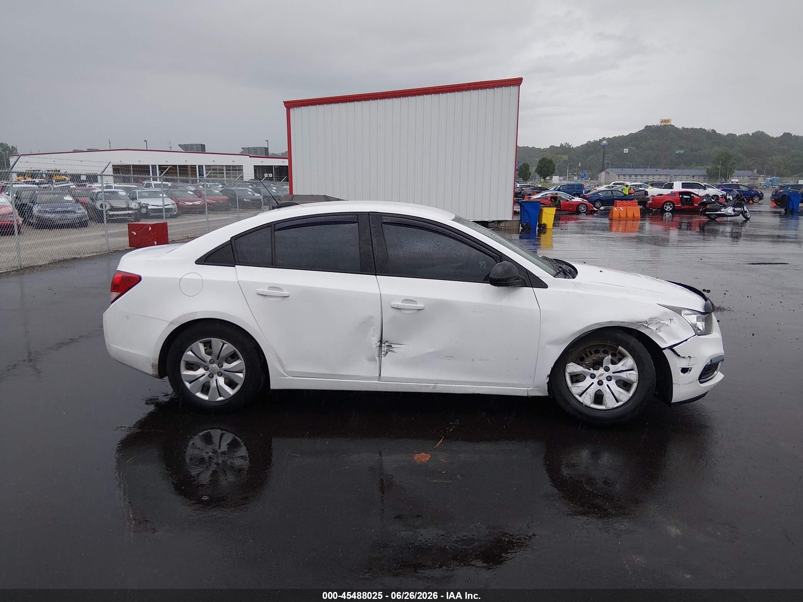 2015 Chevrolet Cruze Ls Manual White vin: 1G1PB5SH0F7232101