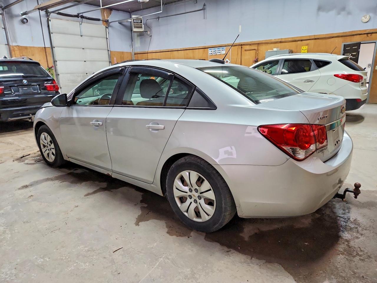 2015 Chevrolet Cruze Ls Silver vin: 1G1PB5SH0F7268788