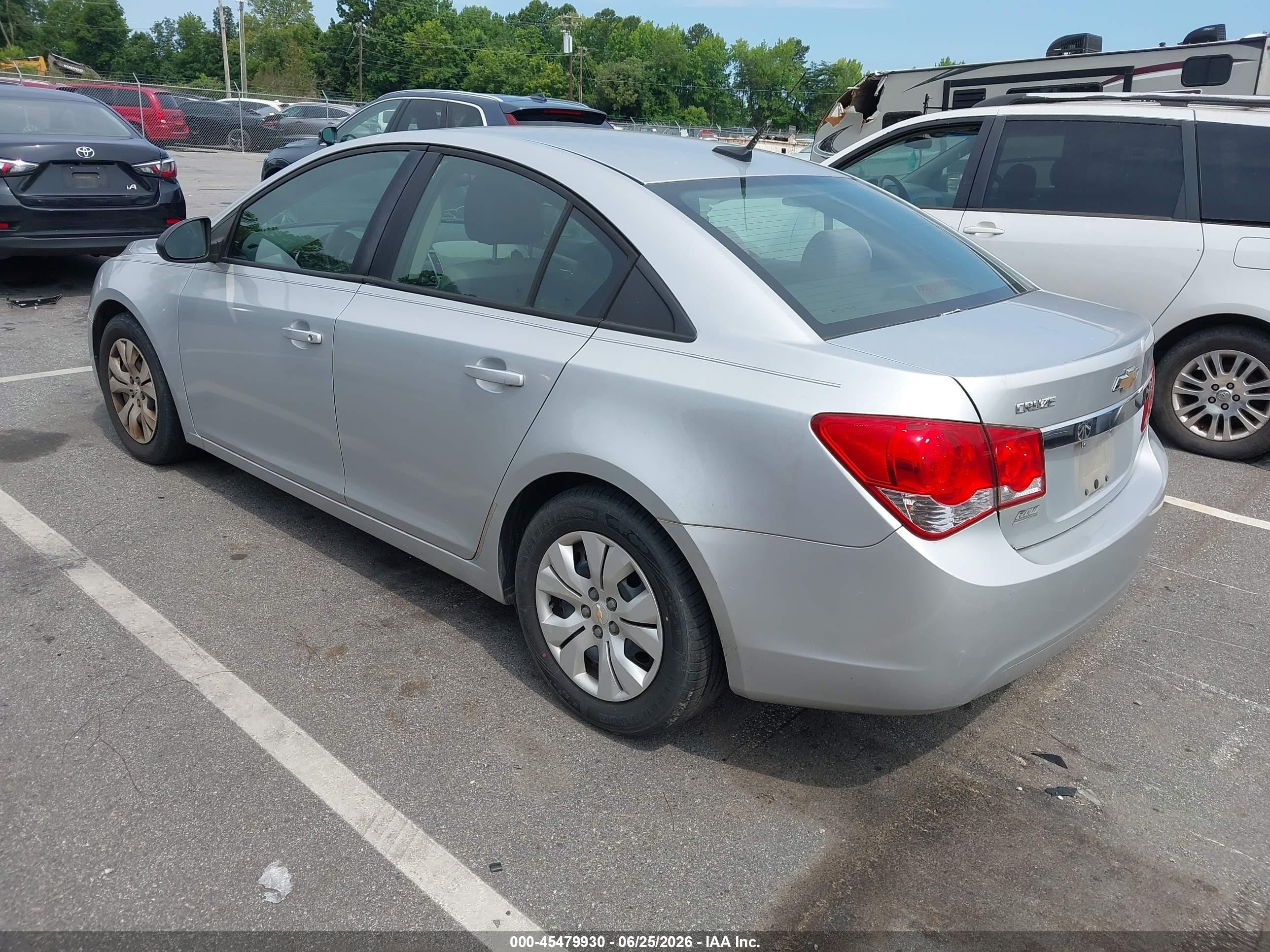 2013 Chevrolet Cruze Ls Manual Серебряный vin: 1G1PB5SH1D7104463